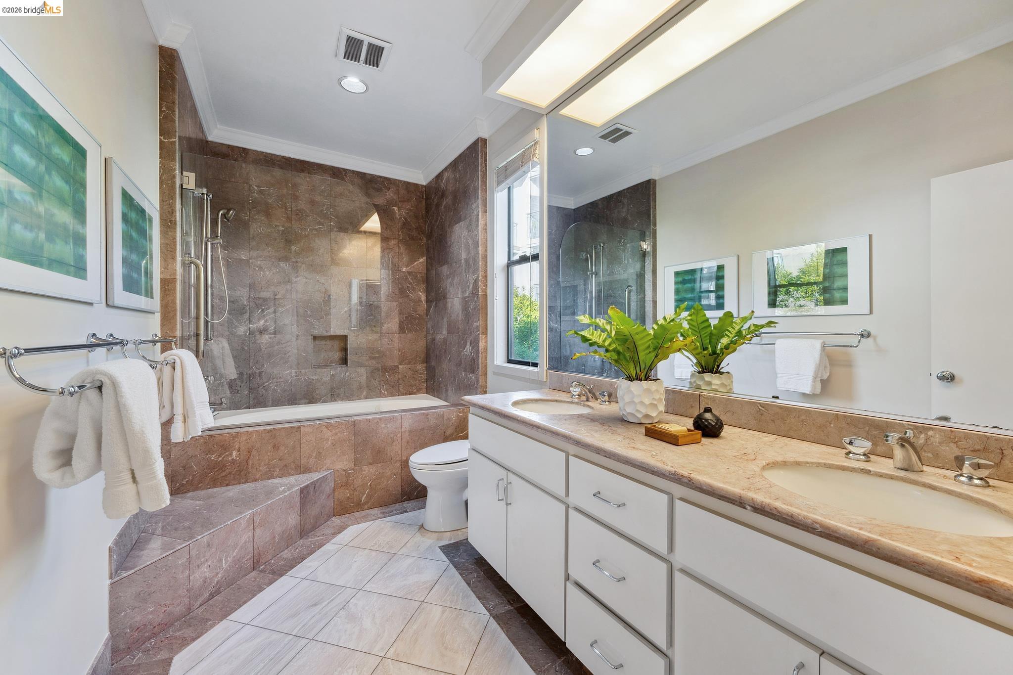 Photo #44: 41124592 Listing: Photo #44