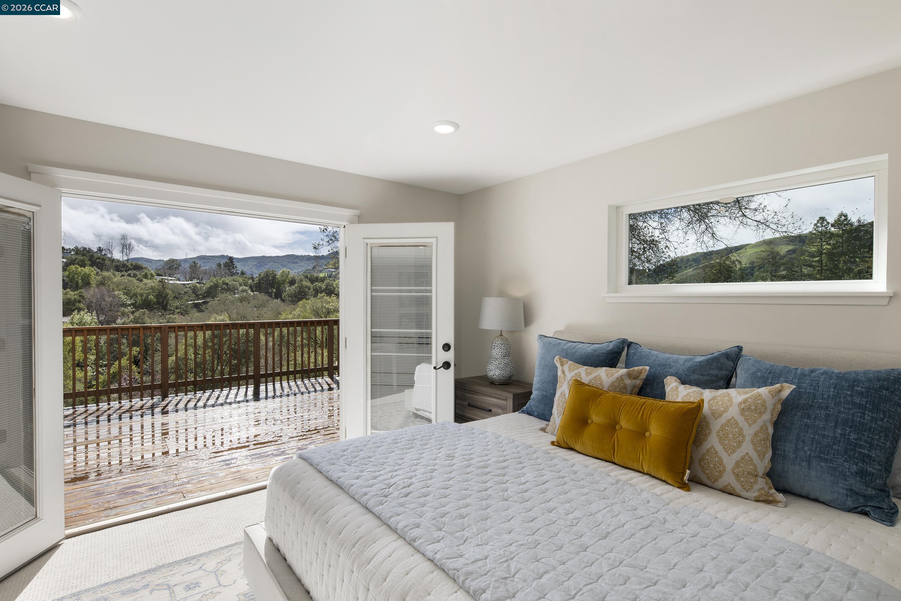 Detail Gallery Image 20 of 52 For 28 Southwood Dr, Orinda,  CA 94563 - 4 Beds | 4 Baths