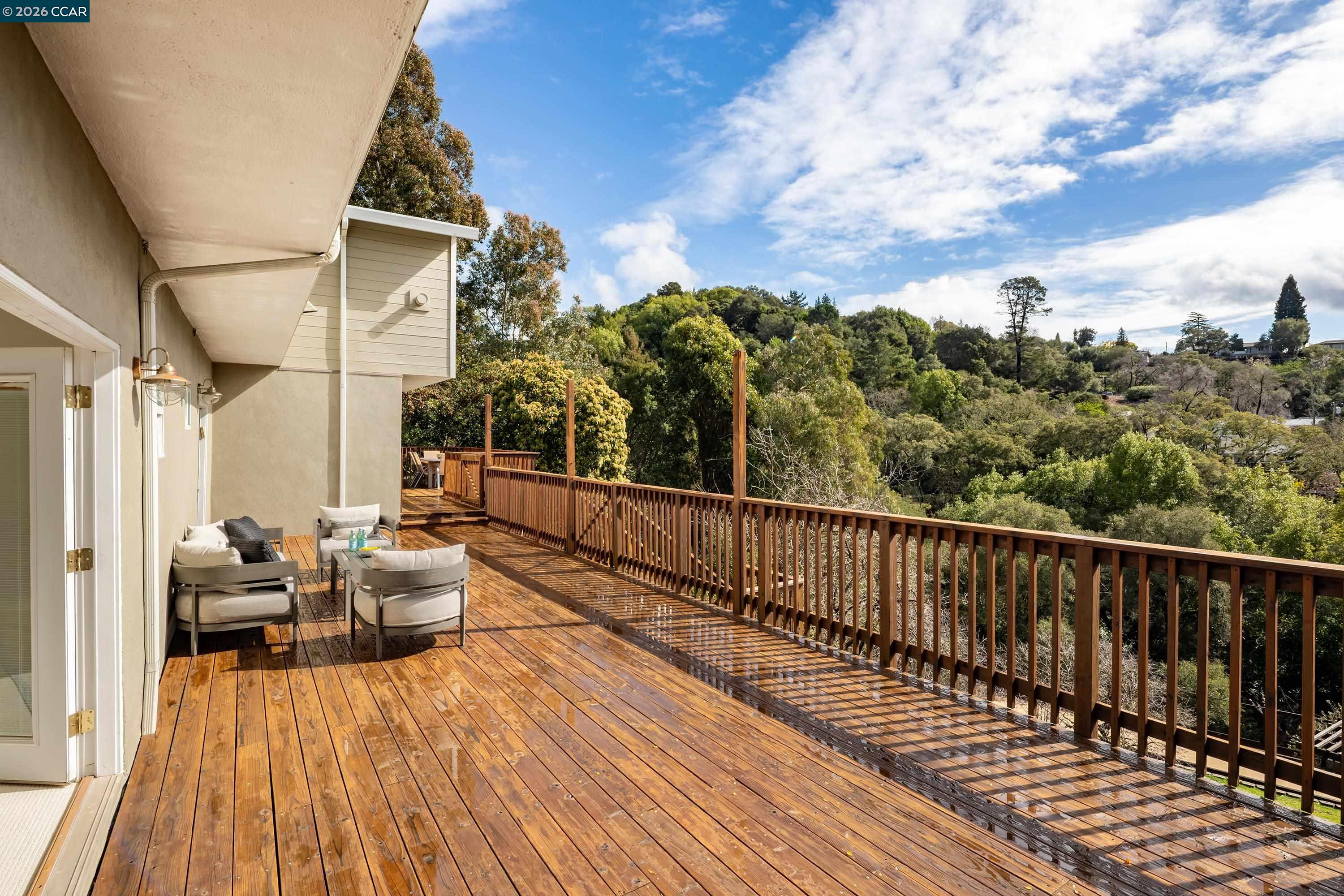 Detail Gallery Image 38 of 52 For 28 Southwood Dr, Orinda,  CA 94563 - 4 Beds | 4 Baths