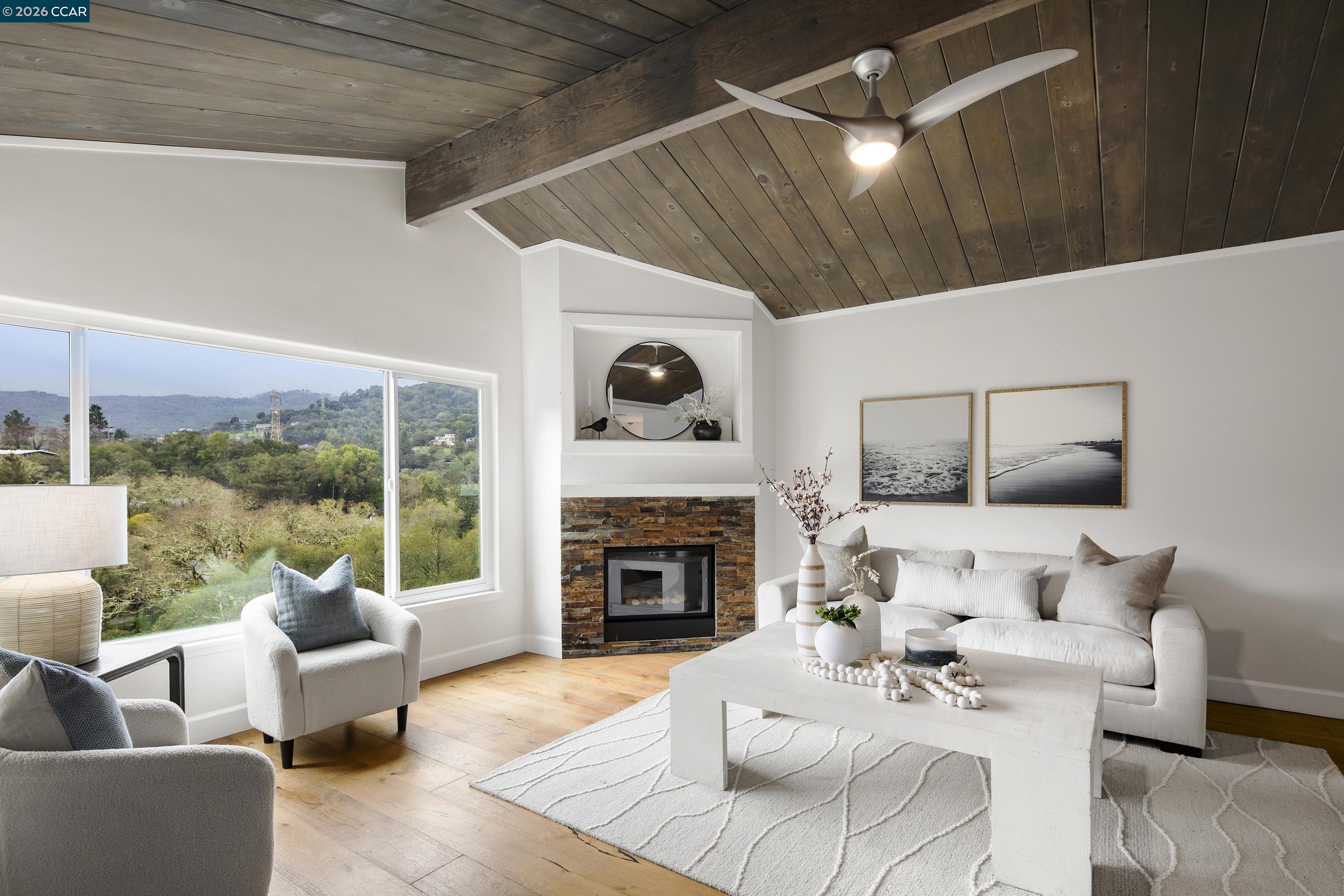 Detail Gallery Image 6 of 52 For 28 Southwood Dr, Orinda,  CA 94563 - 4 Beds | 4 Baths