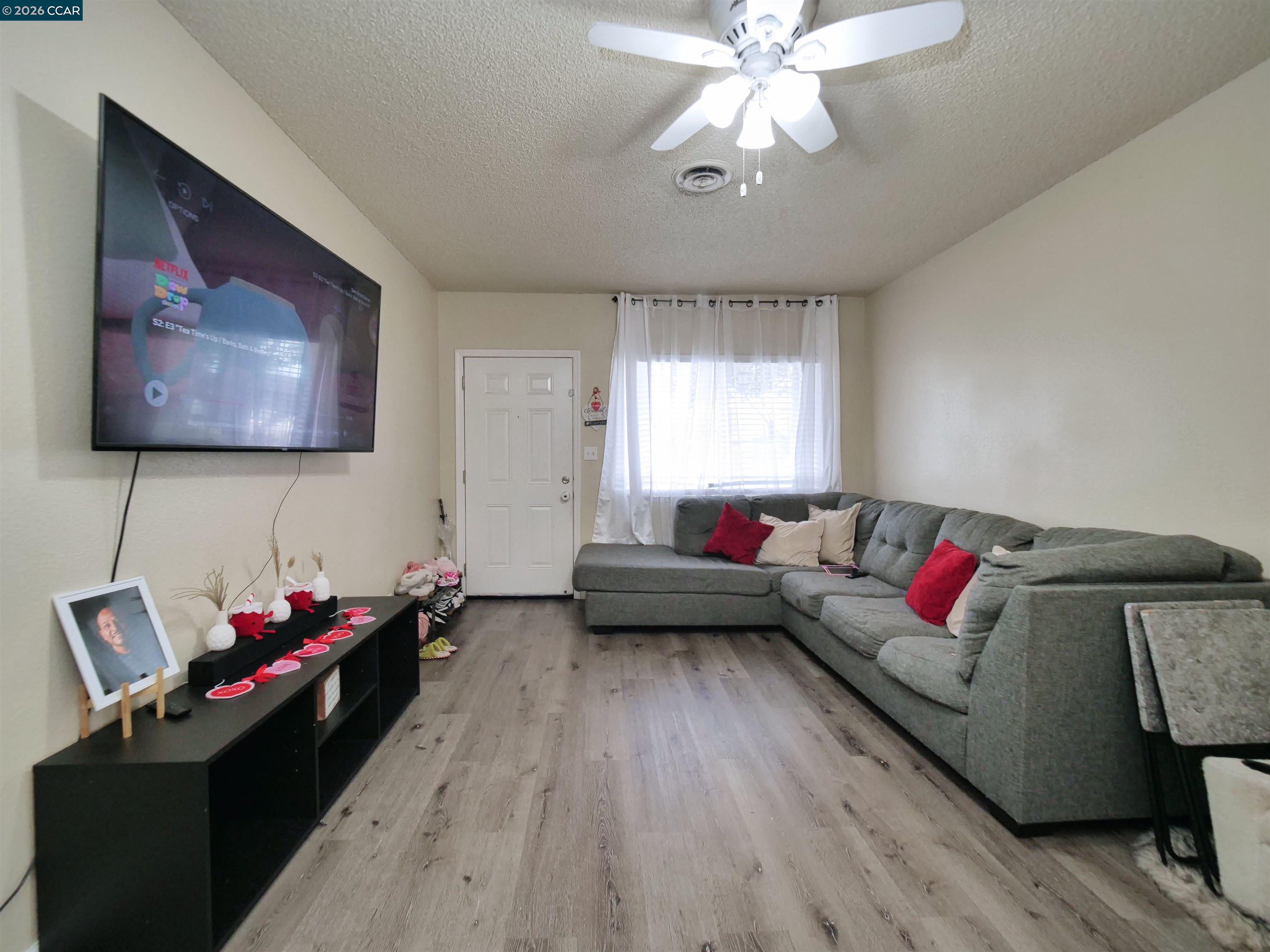 Detail Gallery Image 15 of 37 For 2500 Haddon Avenue, Modesto,  CA 95354-3127 - – Beds | – Baths