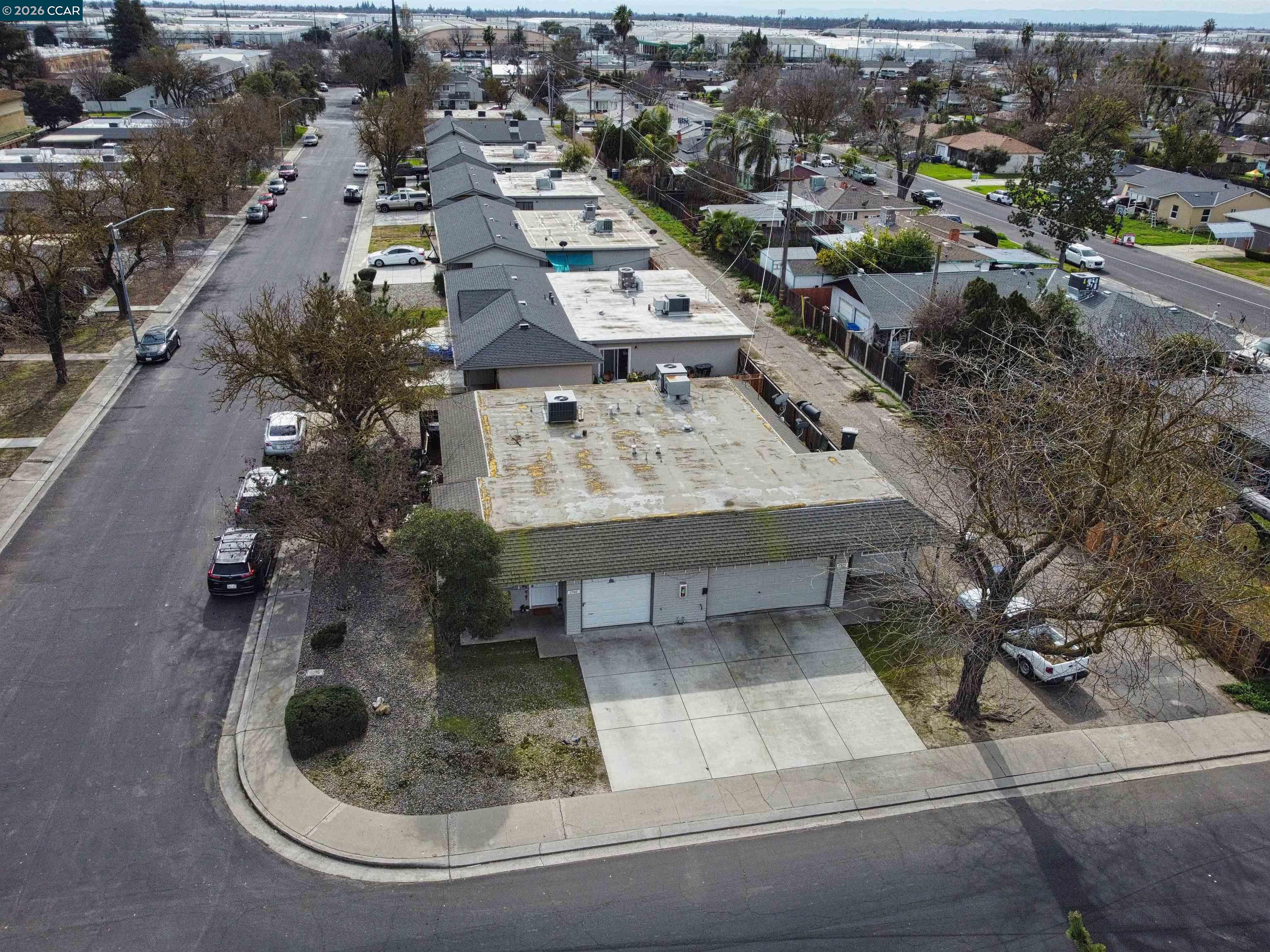 Detail Gallery Image 34 of 37 For 2500 Haddon Avenue, Modesto,  CA 95354-3127 - – Beds | – Baths