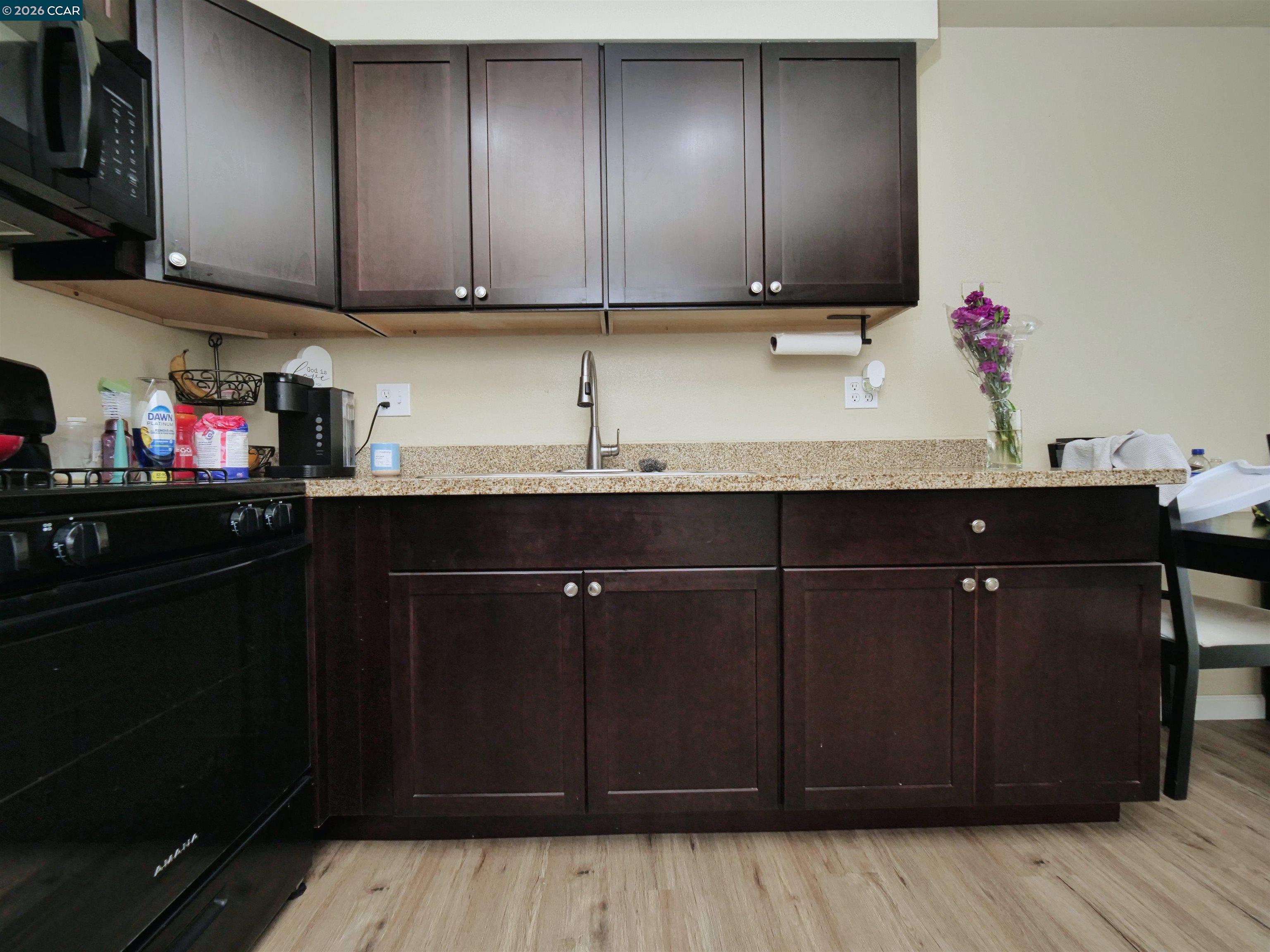 Detail Gallery Image 31 of 42 For 220 Kingston Lane, Modesto,  CA 95354-3110 - – Beds | – Baths