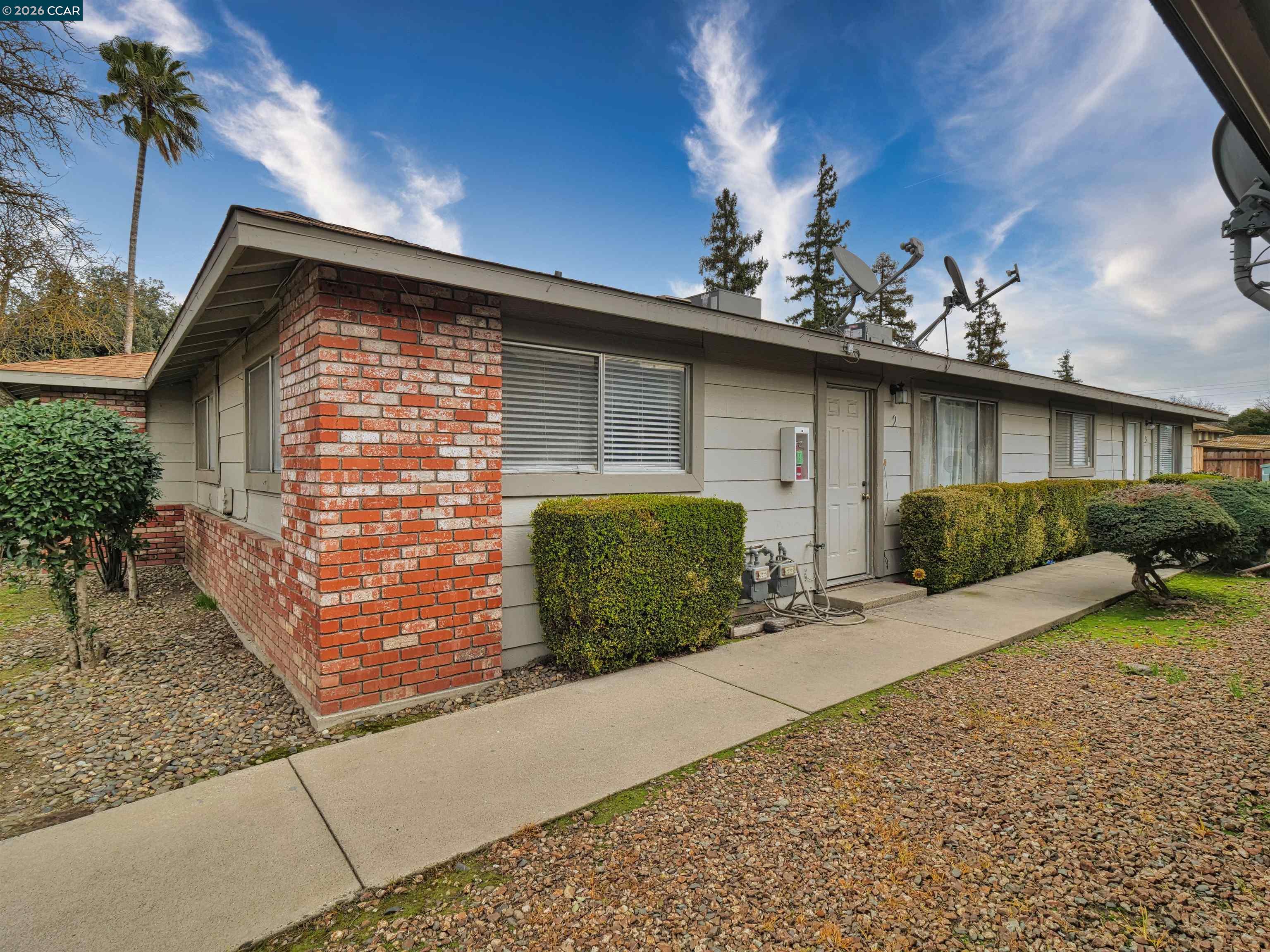 Detail Gallery Image 6 of 42 For 220 Kingston Lane, Modesto,  CA 95354-3110 - – Beds | – Baths