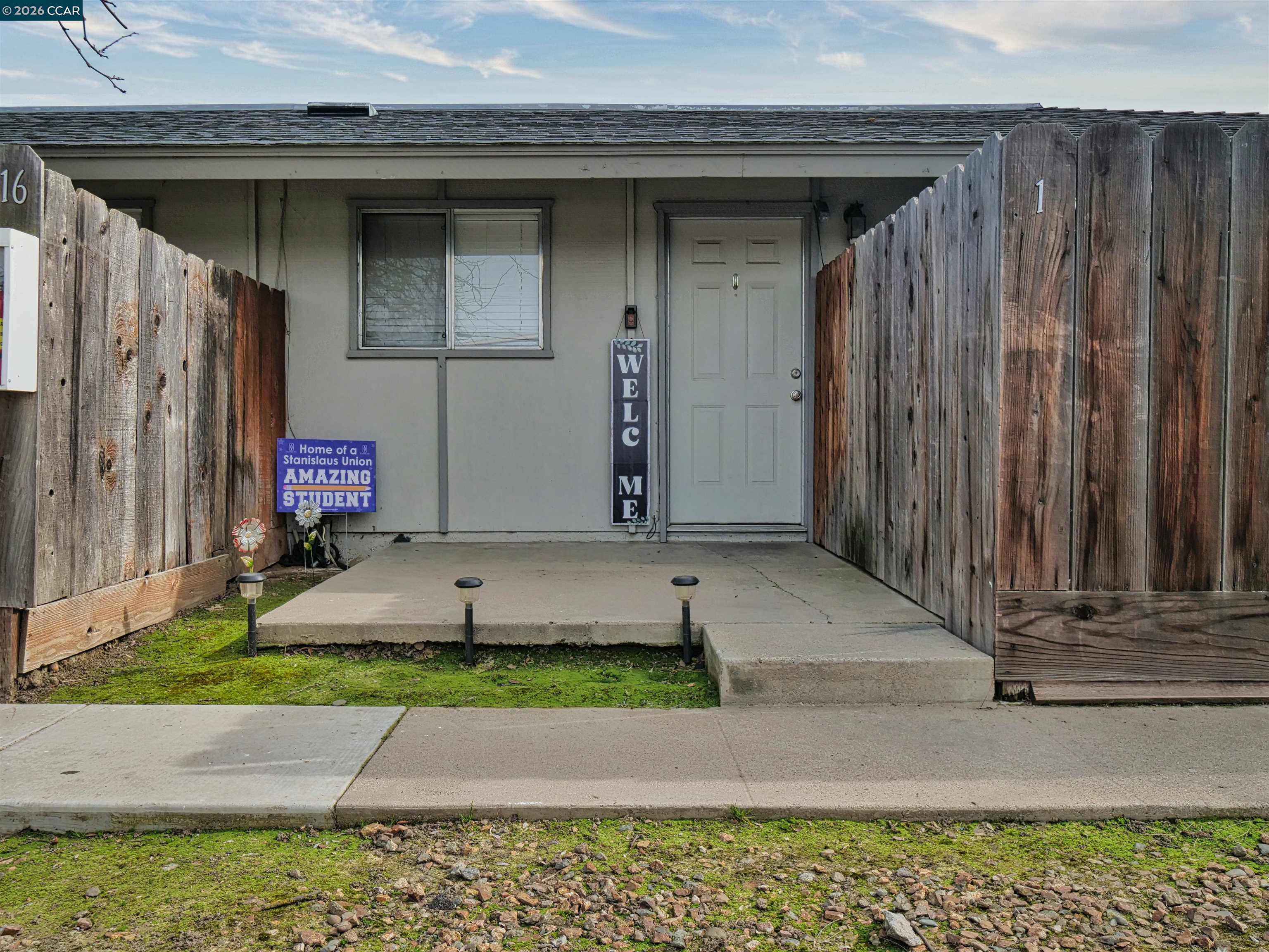 Detail Gallery Image 5 of 28 For 216 Kingston Lane, Modesto,  CA 95354-3154 - – Beds | – Baths