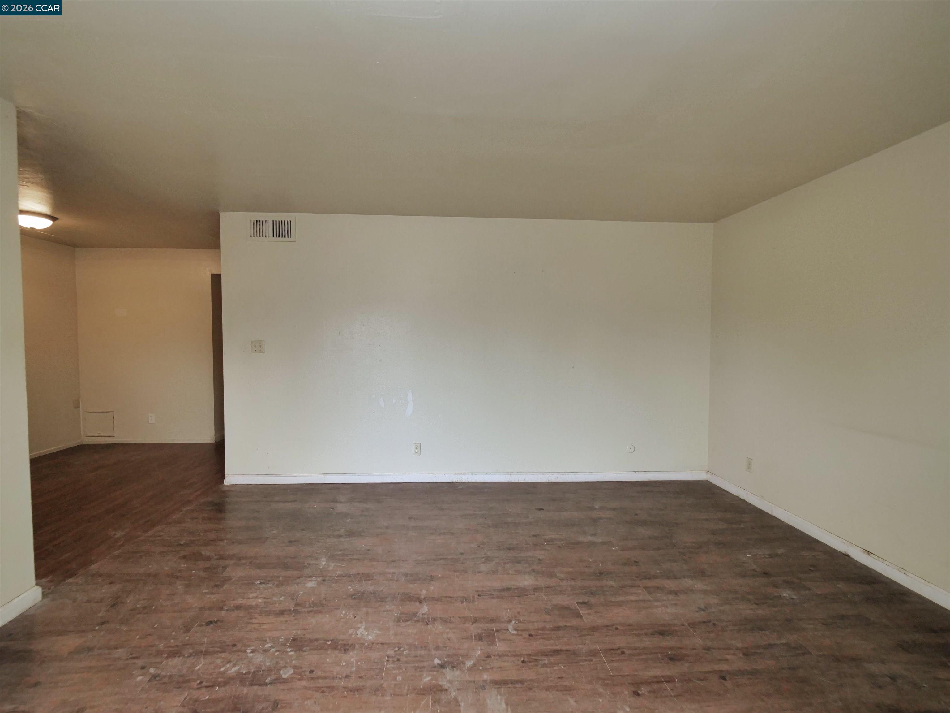 Detail Gallery Image 6 of 28 For 216 Kingston Lane, Modesto,  CA 95354-3154 - – Beds | – Baths