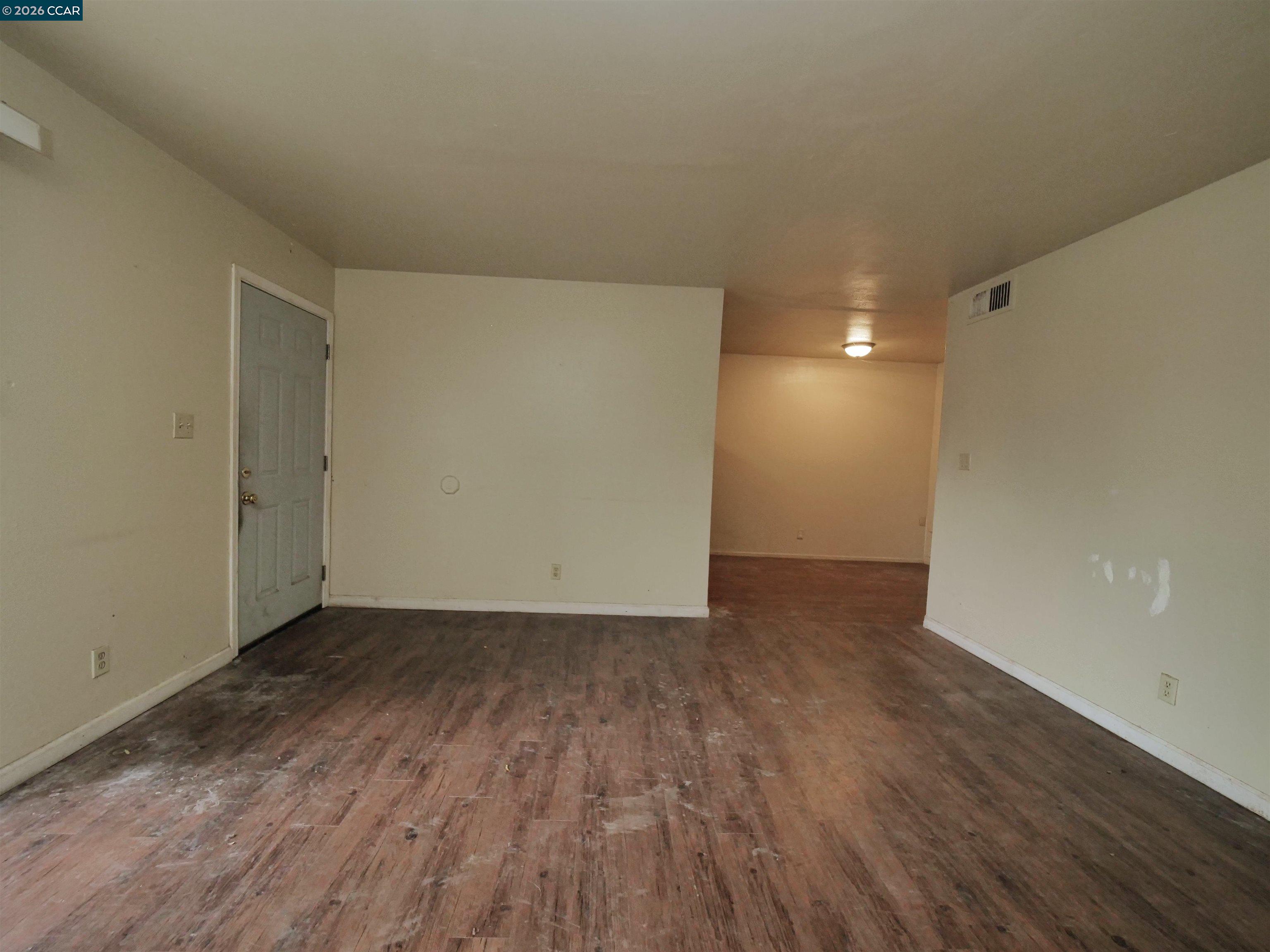 Detail Gallery Image 9 of 28 For 216 Kingston Lane, Modesto,  CA 95354-3154 - – Beds | – Baths