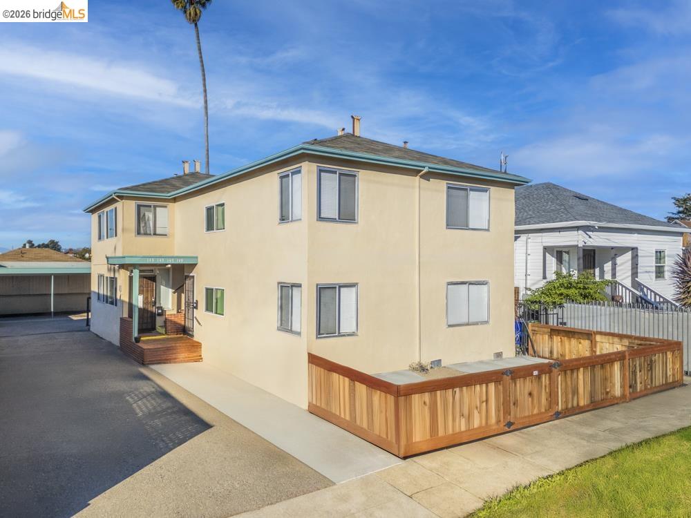 Front Image Thumbnail for EB41124600