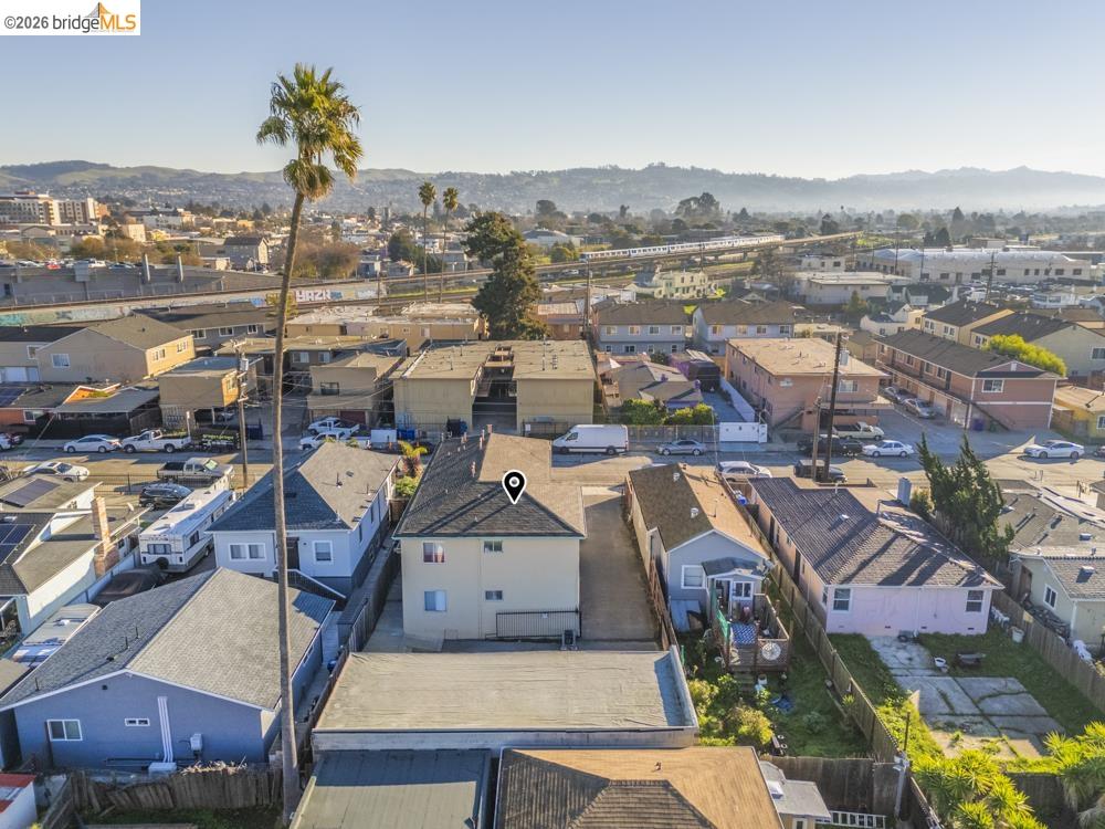 Detail Gallery Image 9 of 13 For 143 19th, Richmond,  CA 94801-3656 - – Beds | – Baths