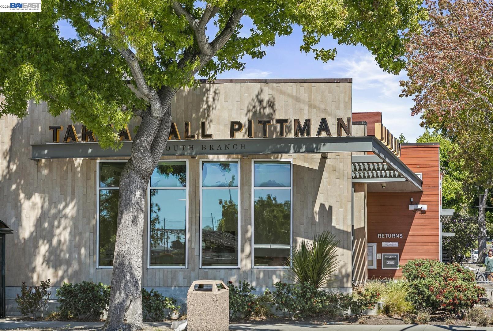 Detail Gallery Image 46 of 52 For 968 62nd St, Oakland,  CA 94608 - 2 Beds | 1/1 Baths