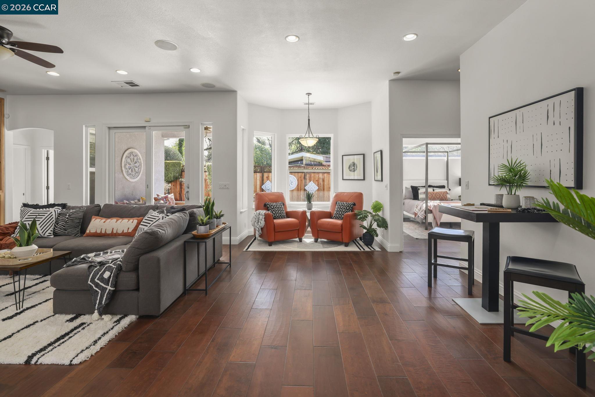 Detail Gallery Image 18 of 40 For 640 Brackman Lane, Martinez,  CA 94553-4416 - 4 Beds | 3 Baths