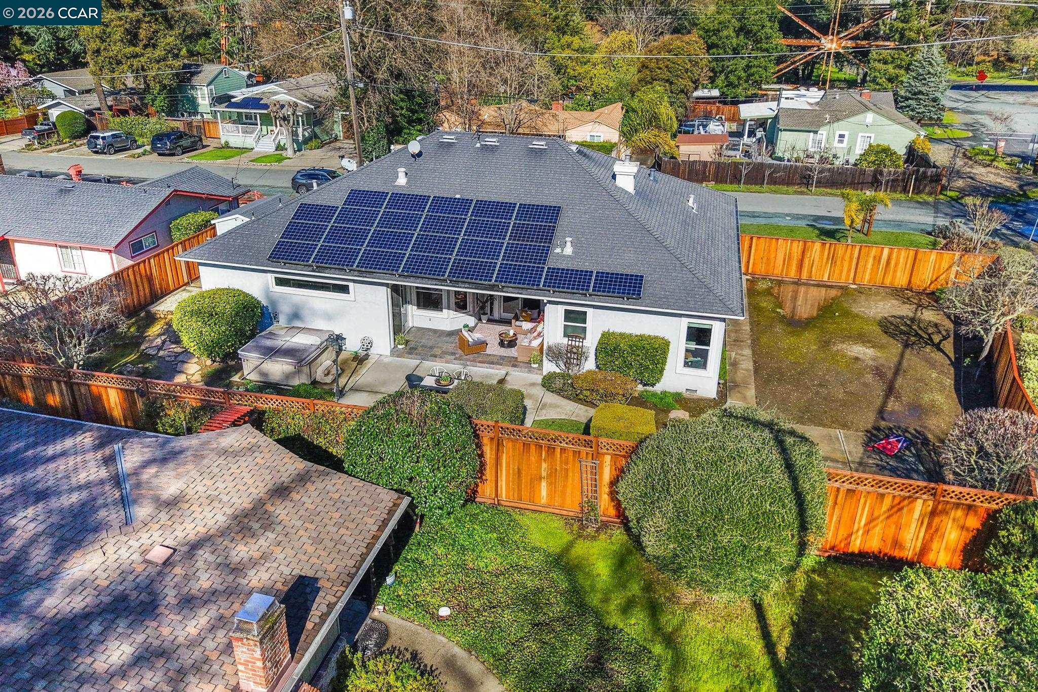 Detail Gallery Image 37 of 41 For 640 Brackman Lane, Martinez,  CA 94553-4416 - 4 Beds | 3 Baths