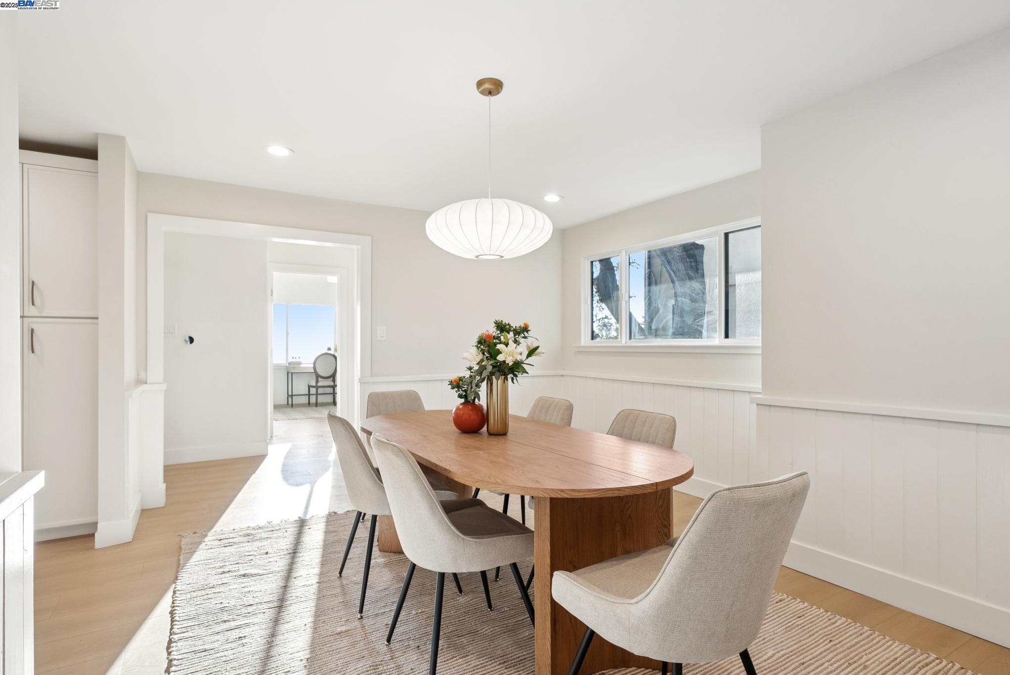 Detail Gallery Image 17 of 56 For 201 Amherst Ave, Kensington,  CA 94708 - 4 Beds | 2/1 Baths