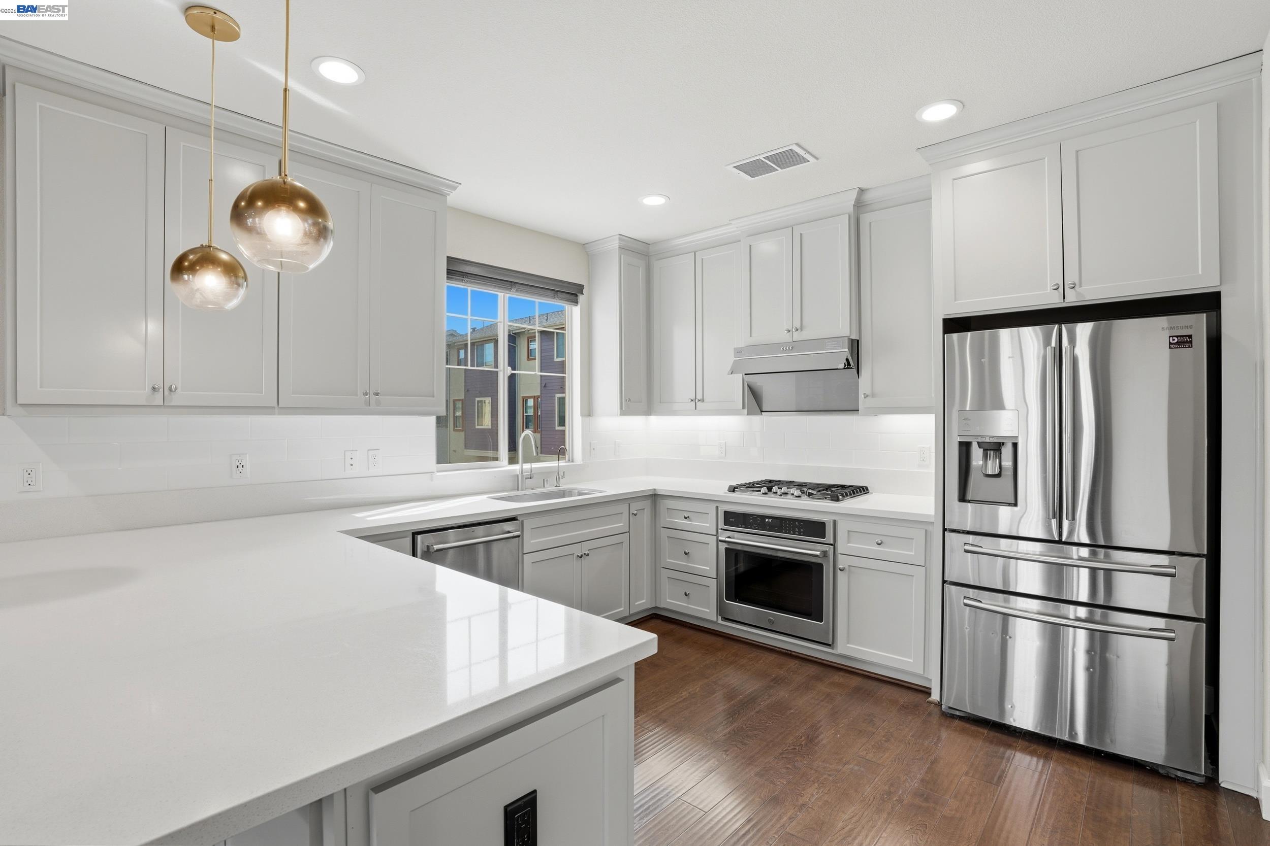 Photo #15: 41124606 Listing: Photo #15