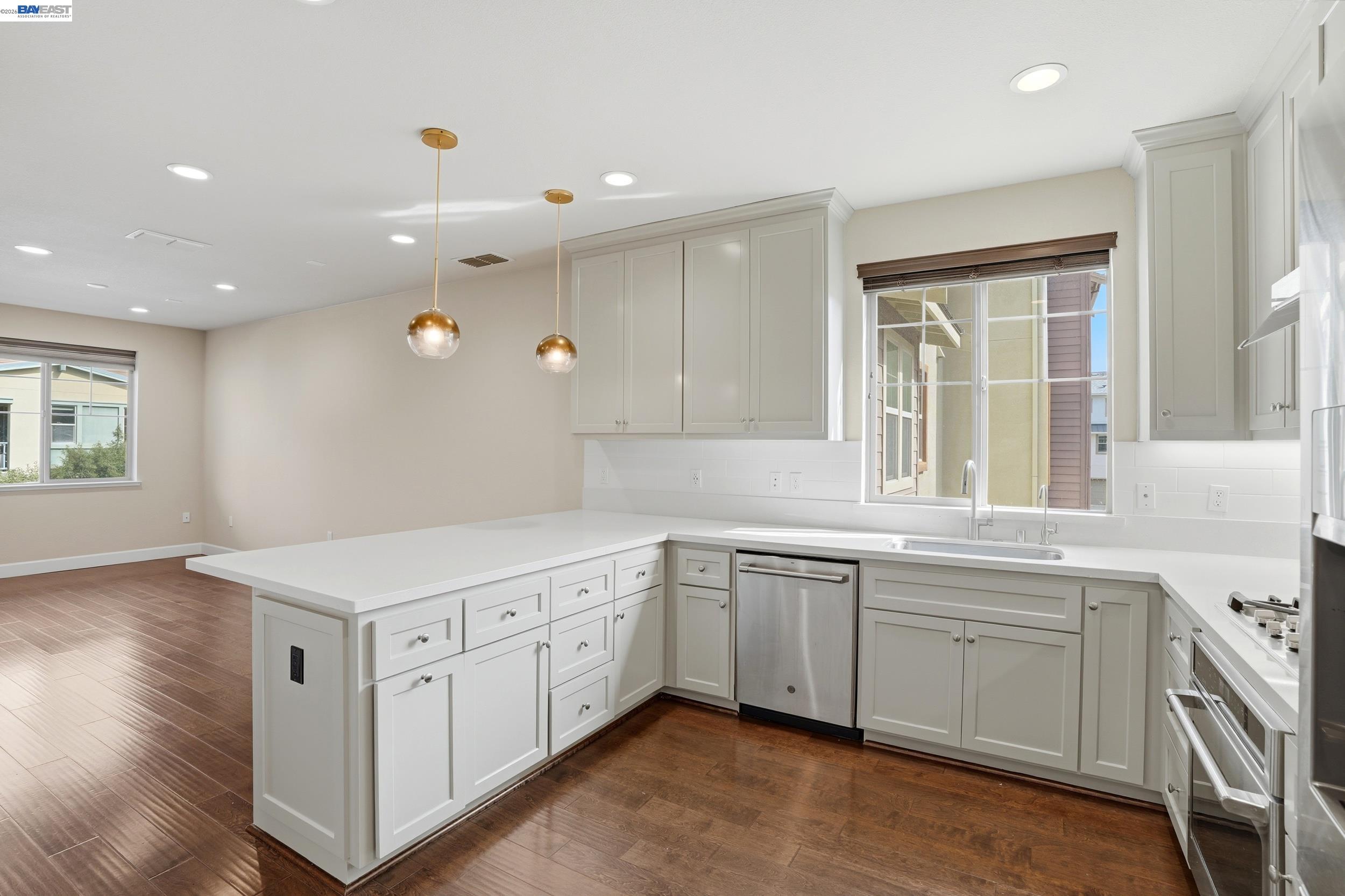 Photo #16: 41124606 Listing: Photo #16