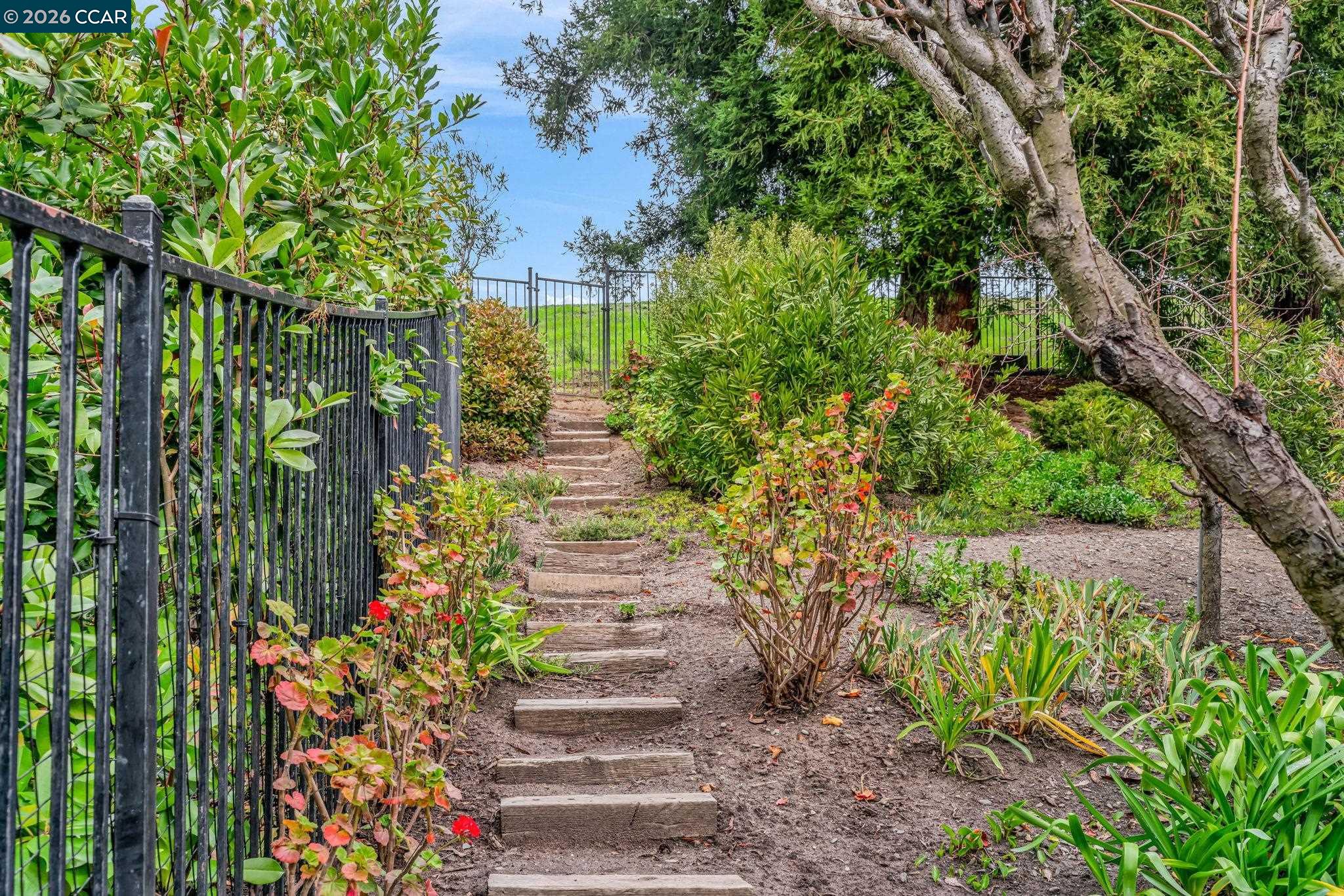 Detail Gallery Image 30 of 37 For 4053 Sugar Maple Dr, Danville,  CA 94506 - 4 Beds | 3 Baths