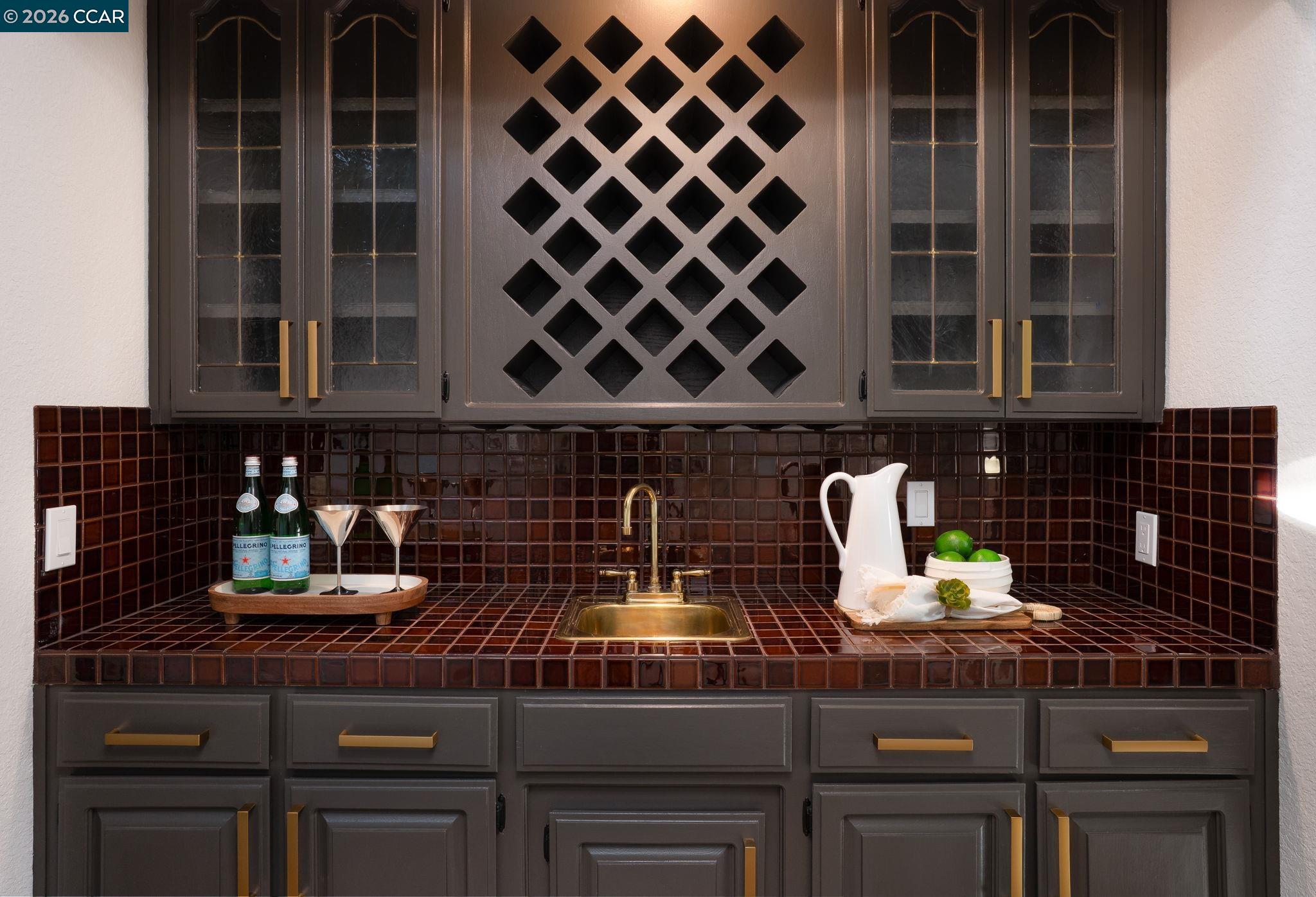 Detail Gallery Image 10 of 37 For 4053 Sugar Maple Dr, Danville,  CA 94506 - 4 Beds | 3 Baths