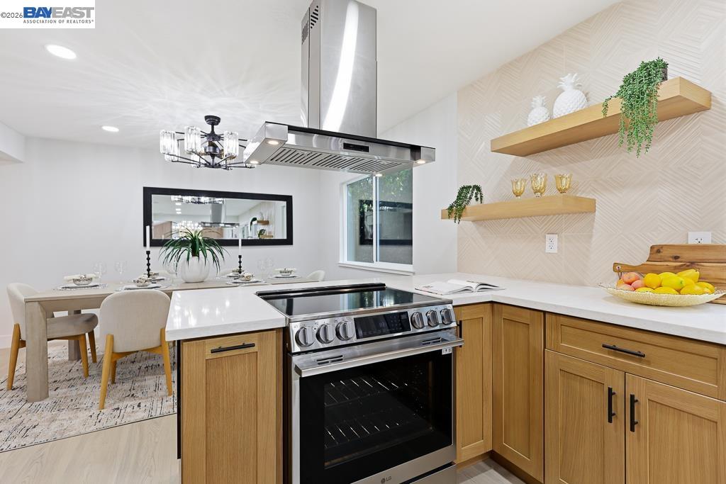 Detail Gallery Image 18 of 60 For 74 Hazelnut Ct, San Ramon,  CA 94583 - 5 Beds | 3/1 Baths