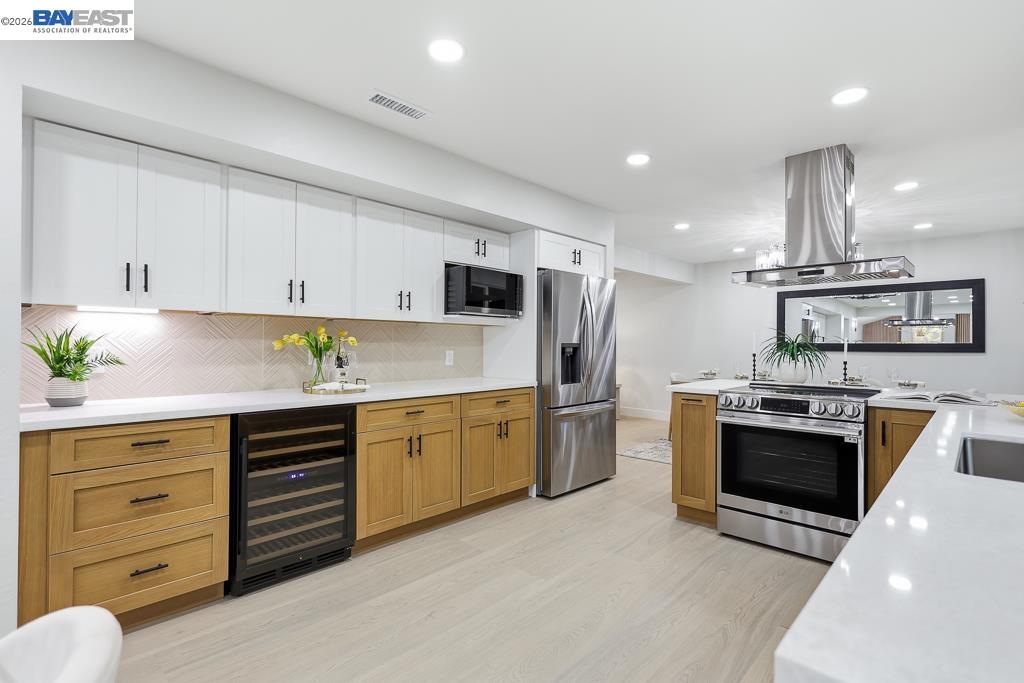 Detail Gallery Image 20 of 60 For 74 Hazelnut Ct, San Ramon,  CA 94583 - 5 Beds | 3/1 Baths