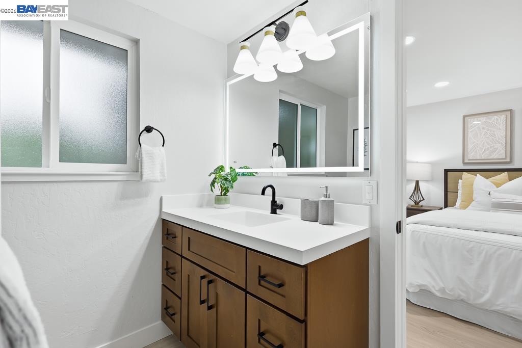 Detail Gallery Image 51 of 60 For 74 Hazelnut Ct, San Ramon,  CA 94583 - 5 Beds | 3/1 Baths