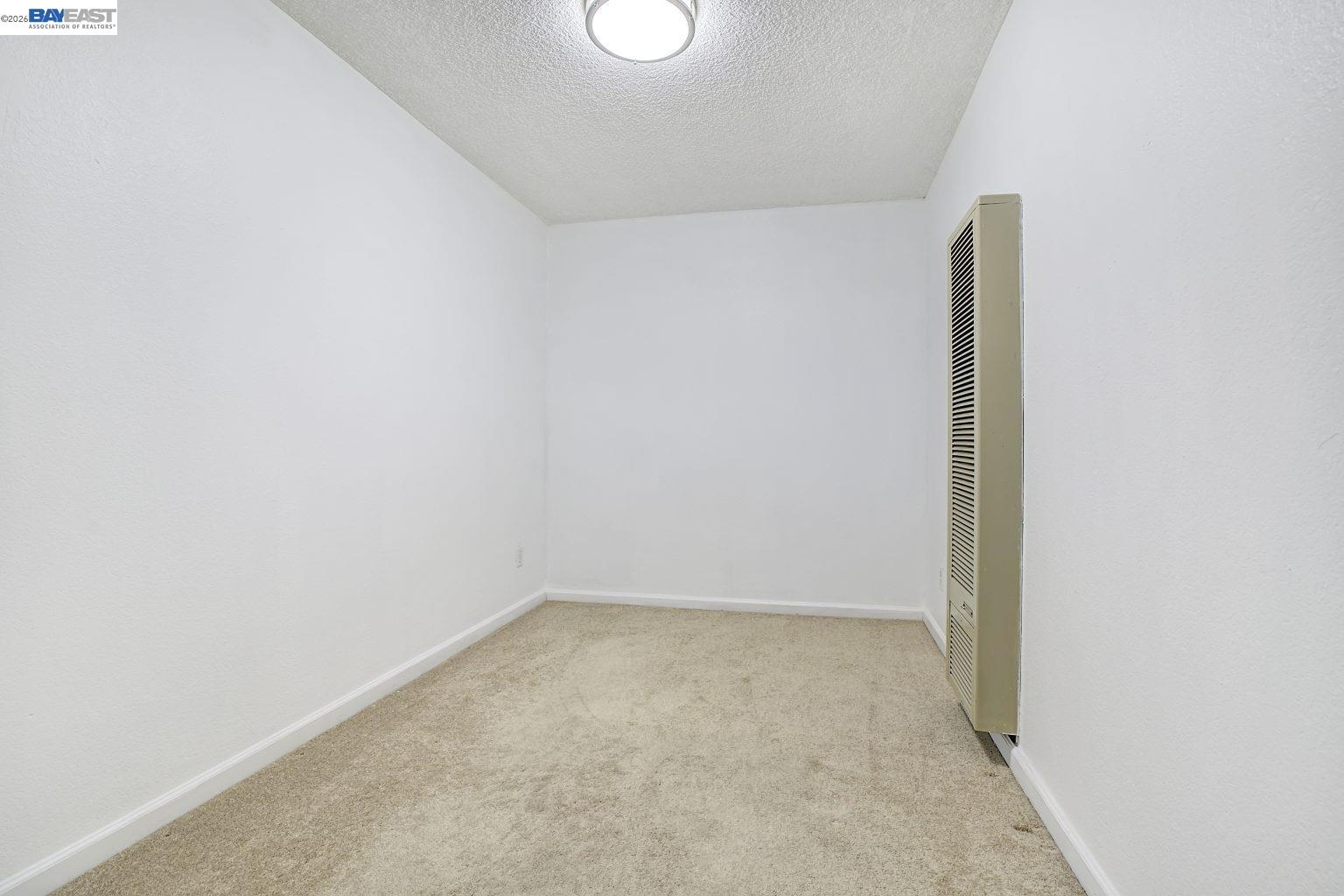 Photo #12: 41124610 Listing: Photo #12