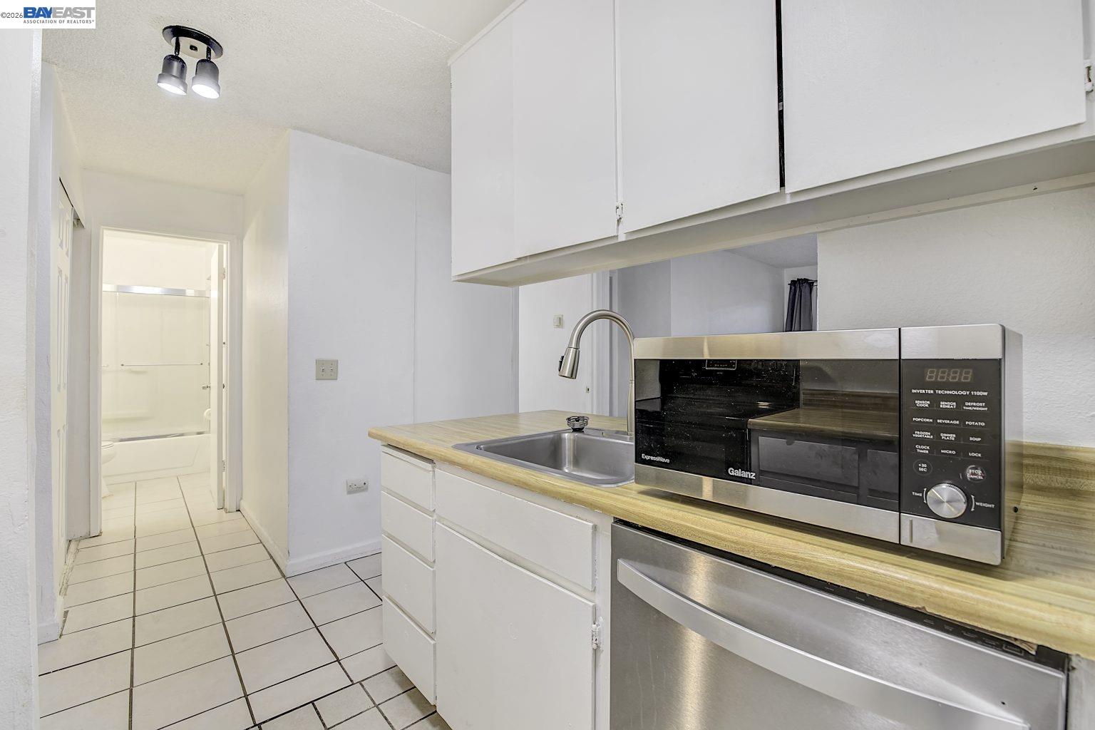 Photo #10: 41124610 Listing: Photo #10