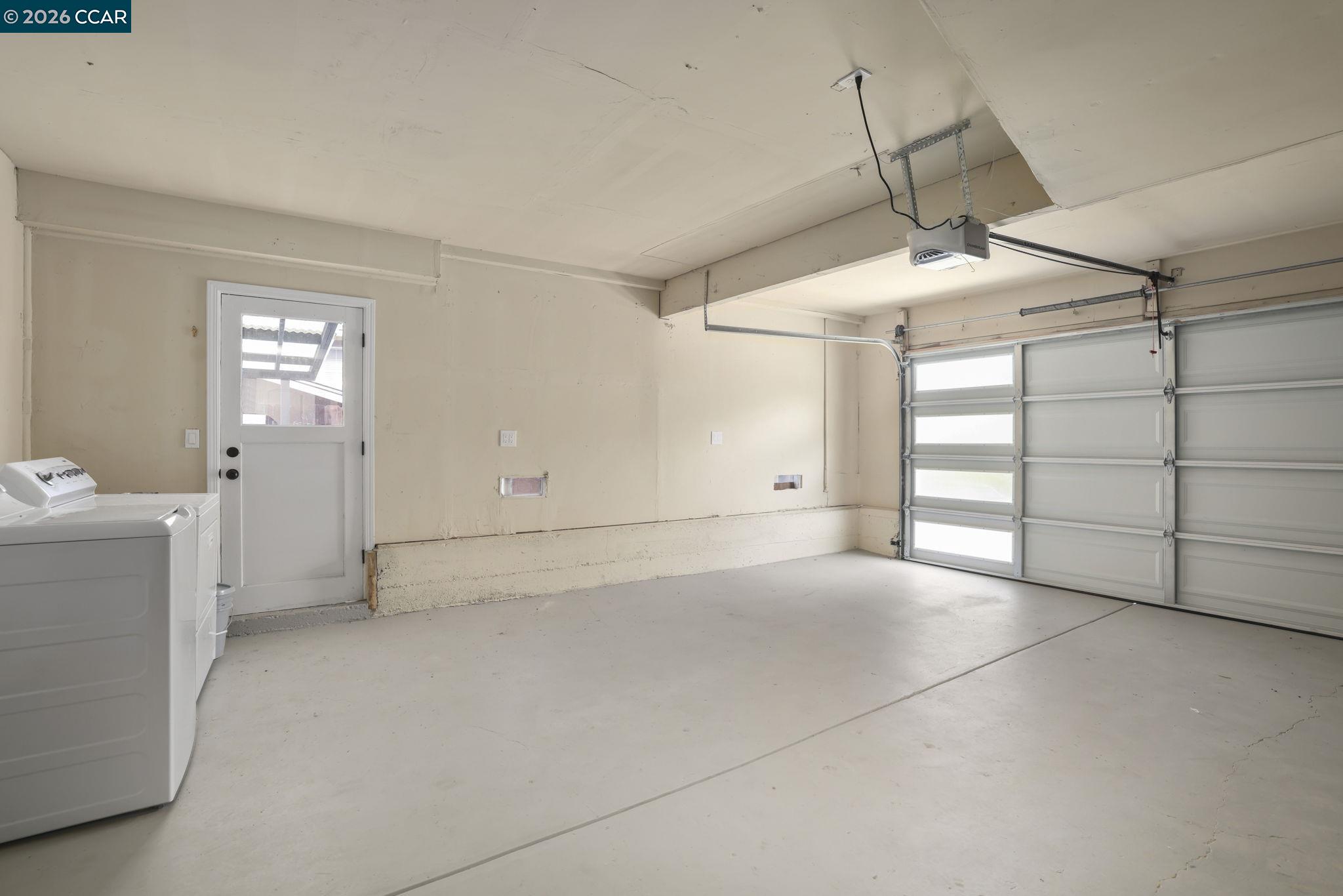 Detail Gallery Image 27 of 32 For 2185 Greenridge Dr, Richmond,  CA 94803 - 4 Beds | 2/1 Baths