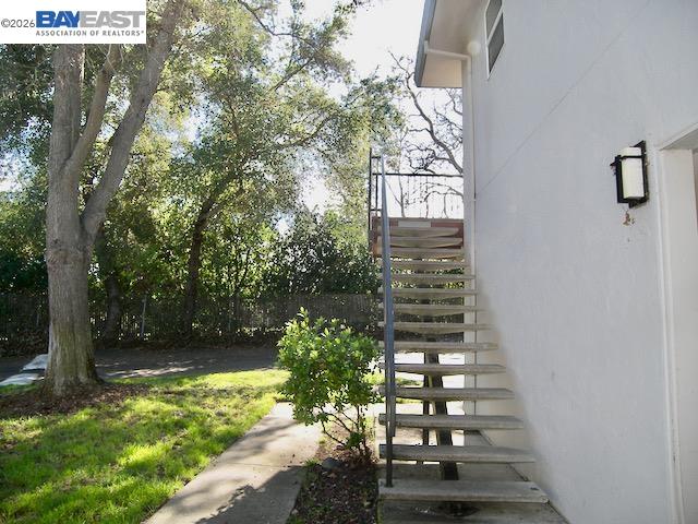 Detail Gallery Image 27 of 36 For 2204 Segundo Ct #4,  Pleasanton,  CA 94588 - 2 Beds | 1 Baths