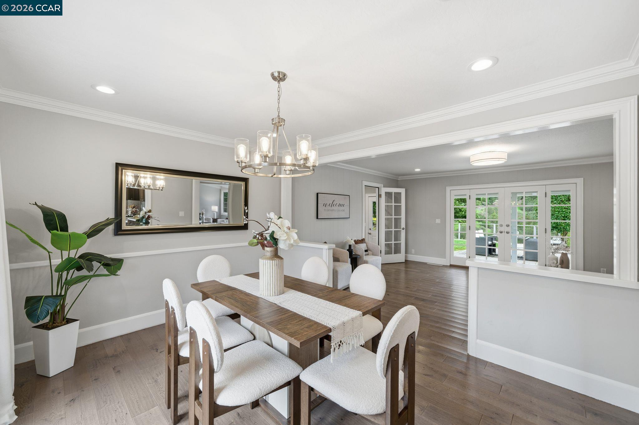 Detail Gallery Image 11 of 48 For 56 Bates Blvd, Orinda,  CA 94563 - 4 Beds | 2/1 Baths