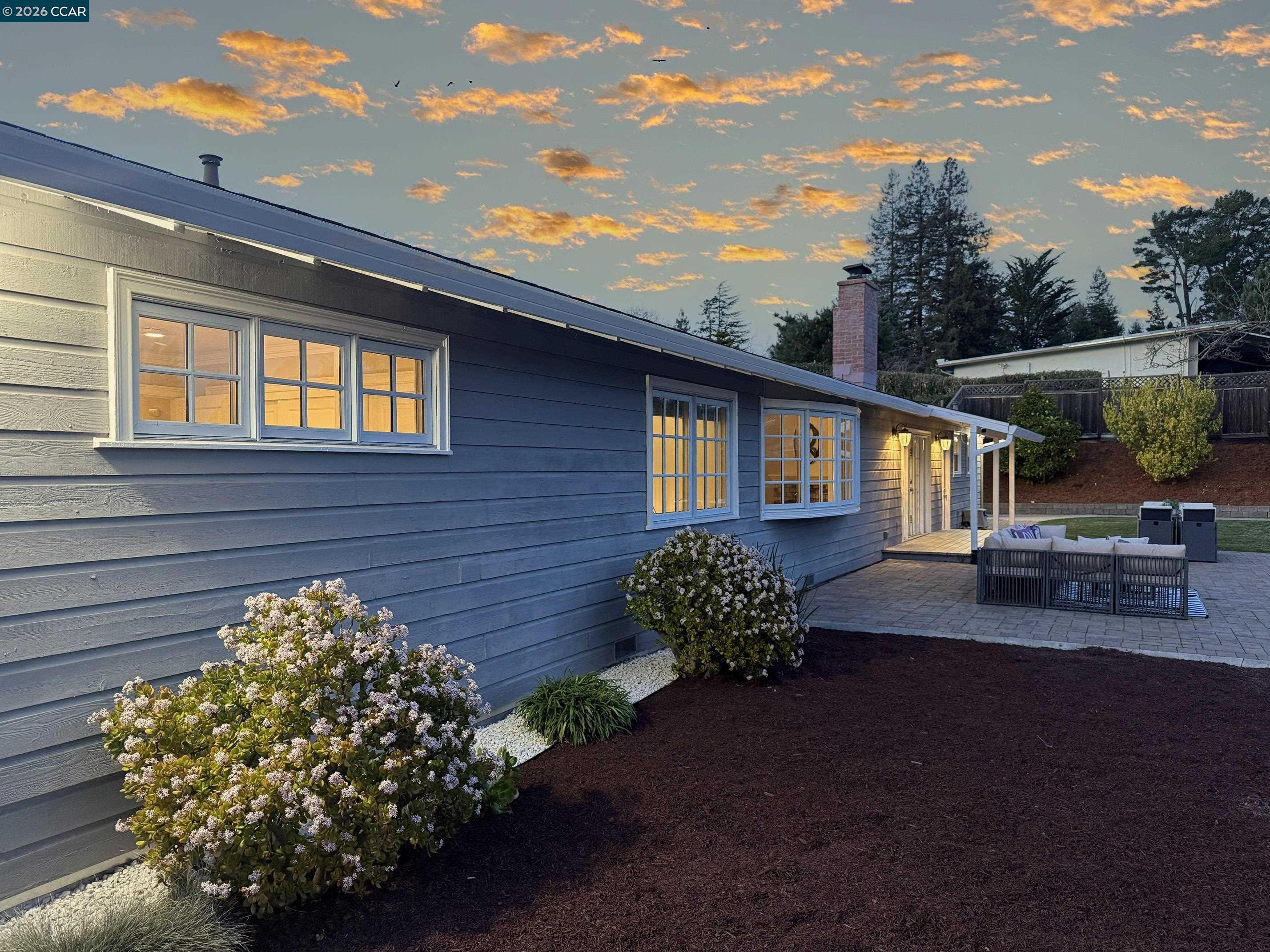 Detail Gallery Image 38 of 48 For 56 Bates Blvd, Orinda,  CA 94563 - 4 Beds | 2/1 Baths