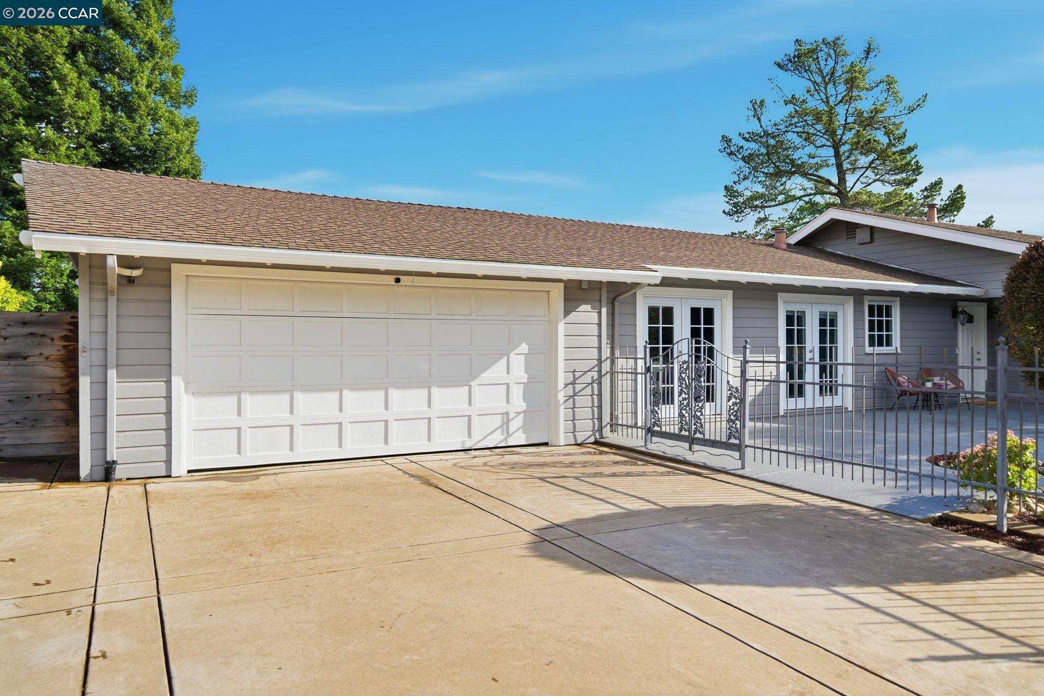 Detail Gallery Image 42 of 48 For 56 Bates Blvd, Orinda,  CA 94563 - 4 Beds | 2/1 Baths