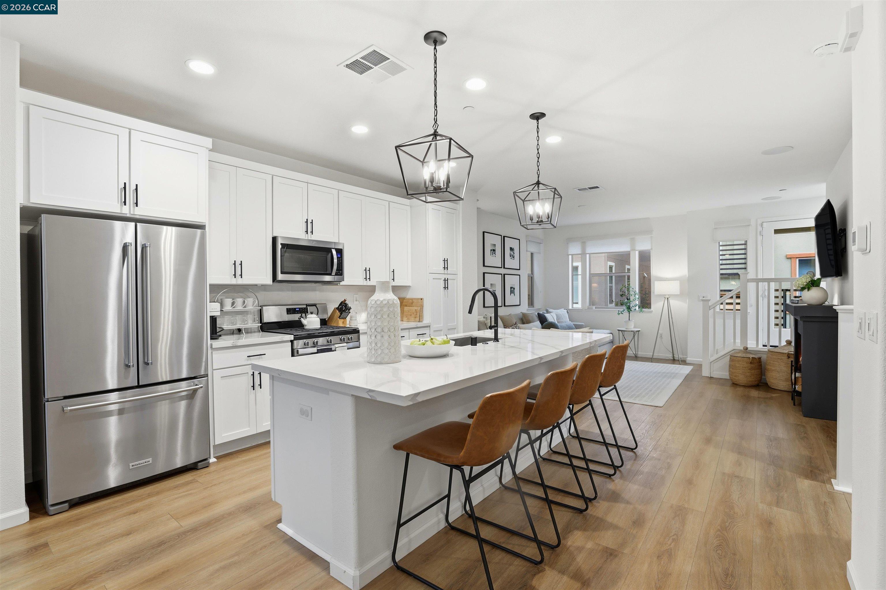 Front Image Thumbnail for CC41124620