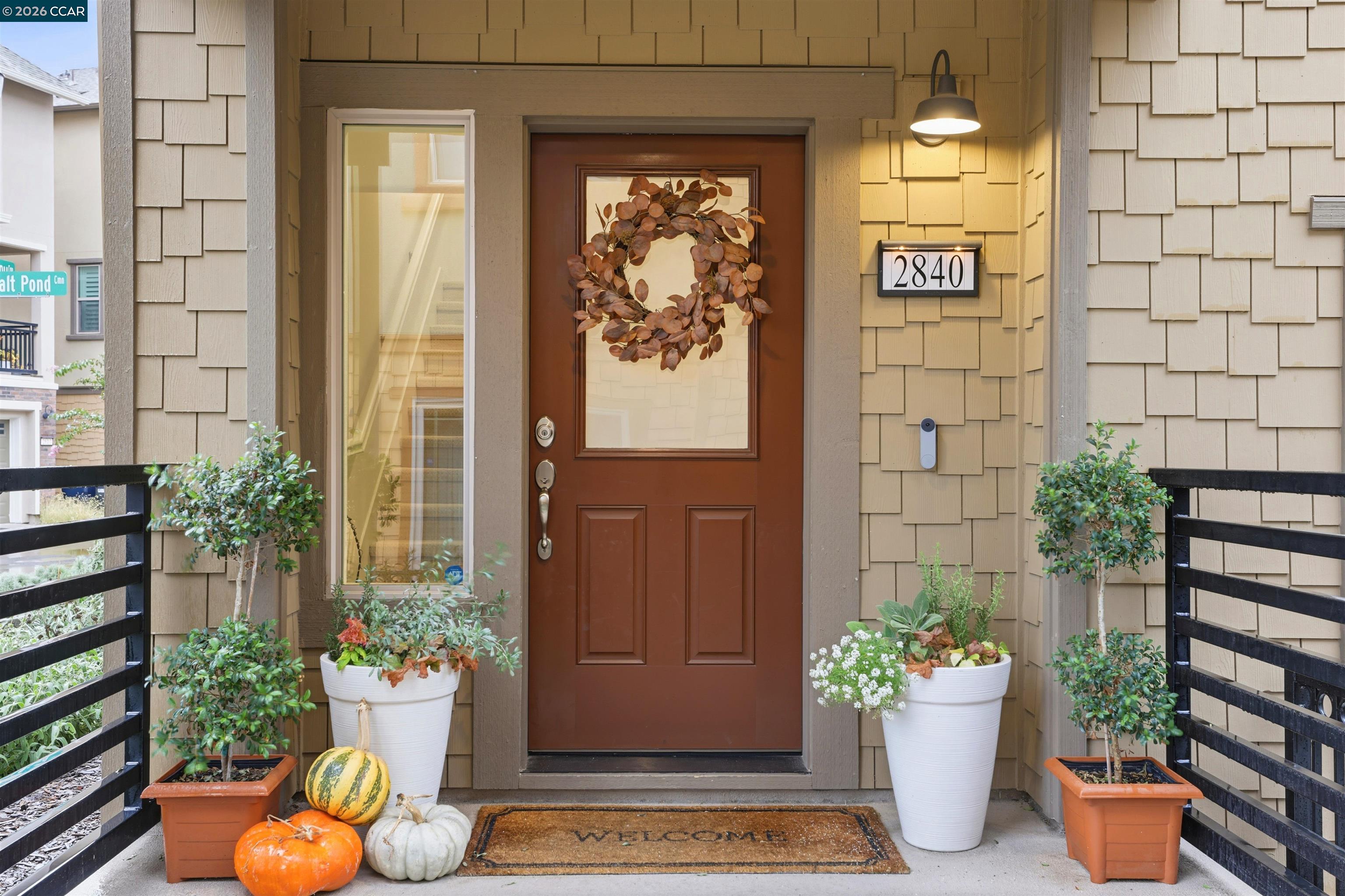 Detail Gallery Image 3 of 36 For 2840 Saltpond Cmn, Livermore,  CA 94550 - 4 Beds | 3/1 Baths