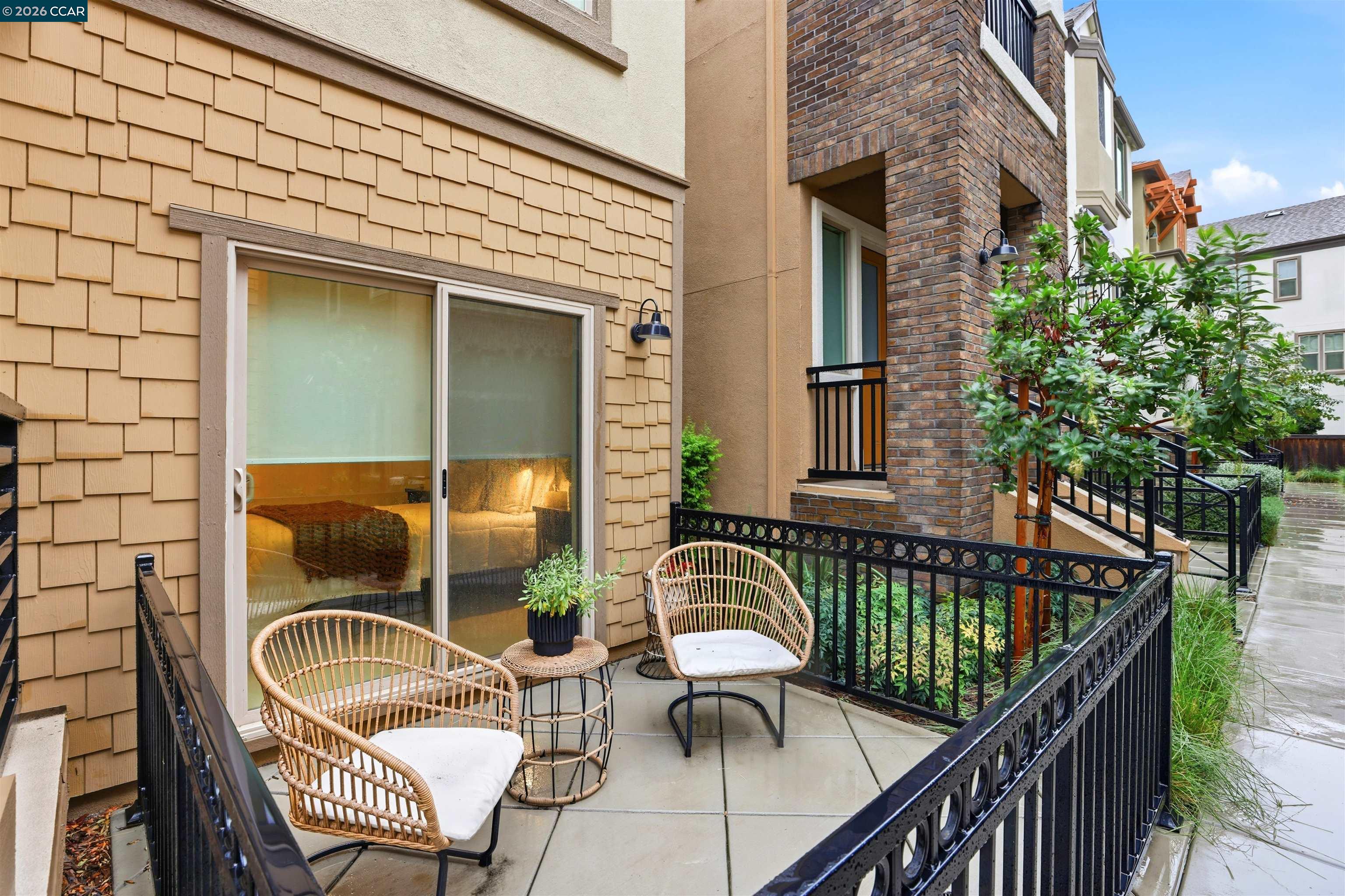 Detail Gallery Image 4 of 36 For 2840 Saltpond Cmn, Livermore,  CA 94550 - 4 Beds | 3/1 Baths