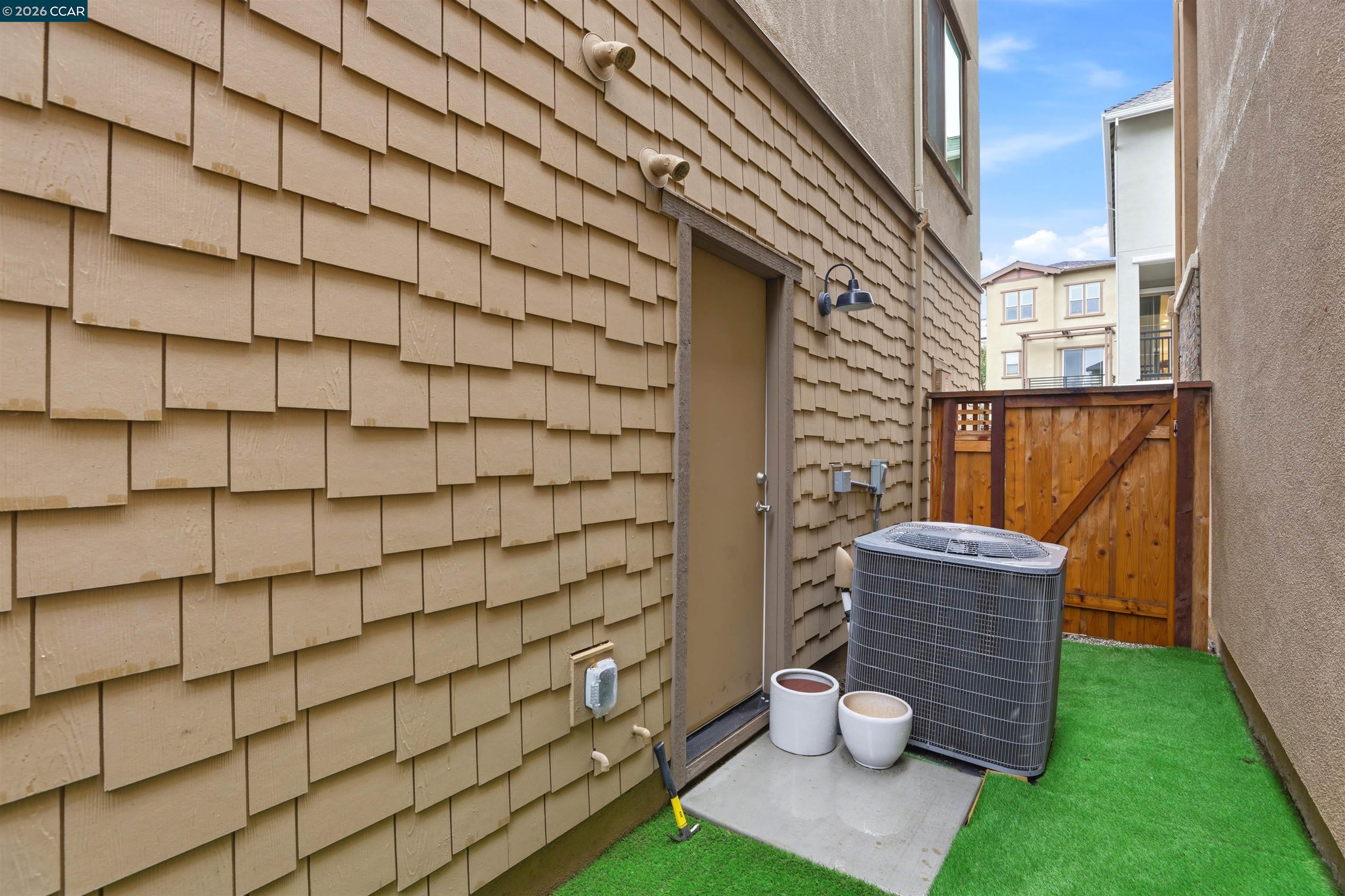 Detail Gallery Image 32 of 36 For 2840 Saltpond Cmn, Livermore,  CA 94550 - 4 Beds | 3/1 Baths