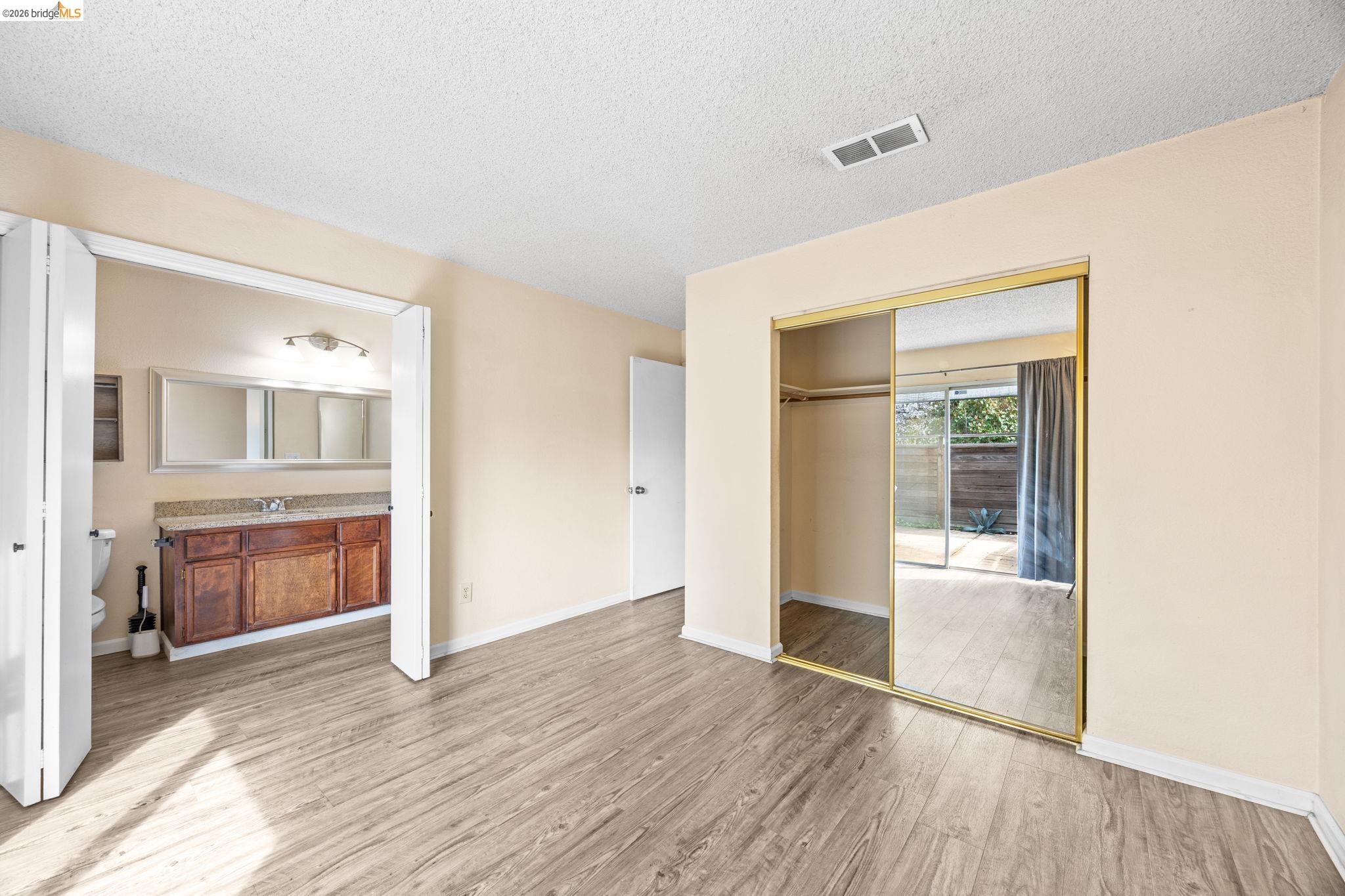 Photo #16: 41124621 Listing: Photo #16