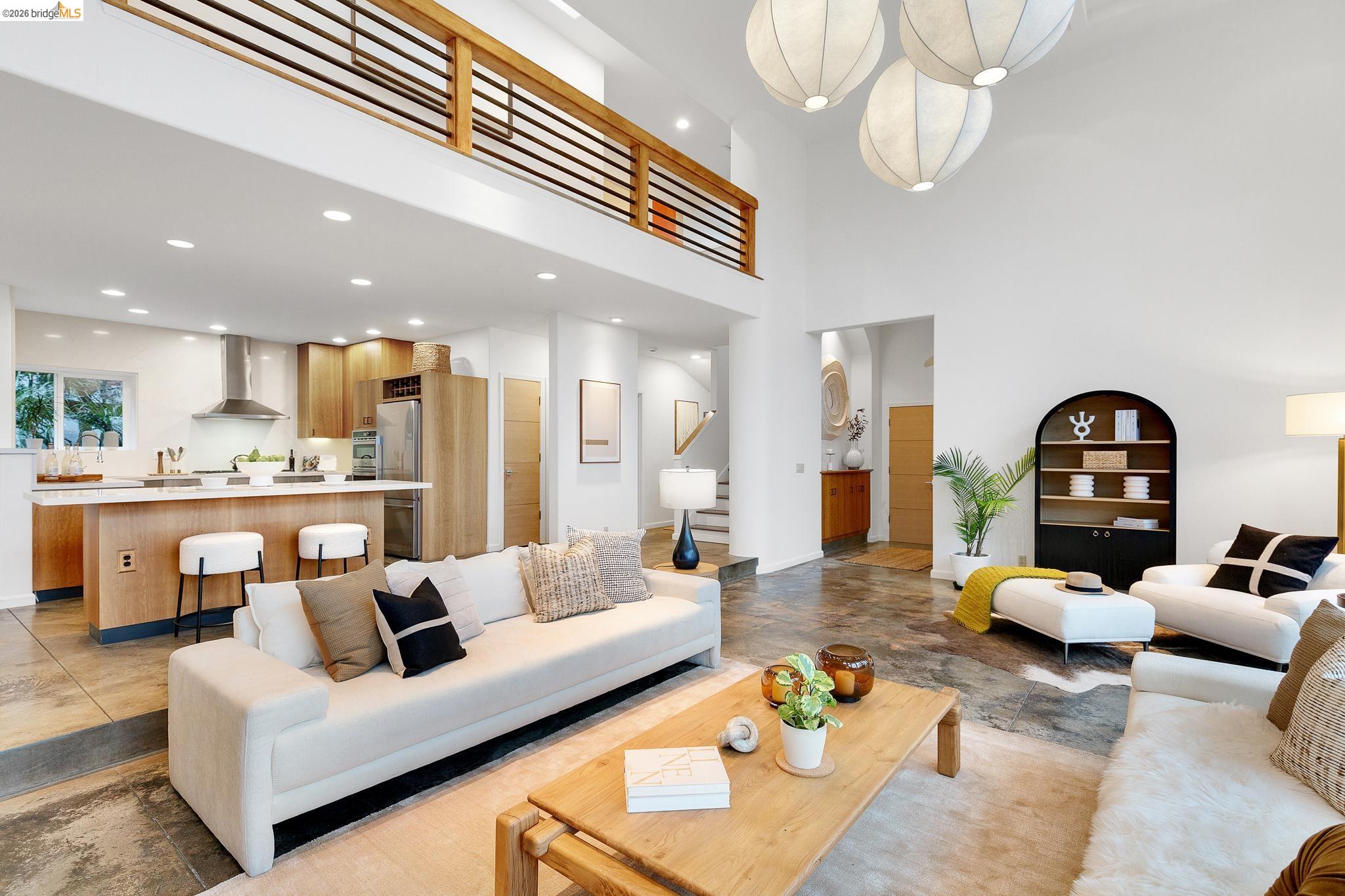 Detail Gallery Image 23 of 60 For 104 Capricorn Ave, Oakland,  CA 94611 - 3 Beds | 3 Baths