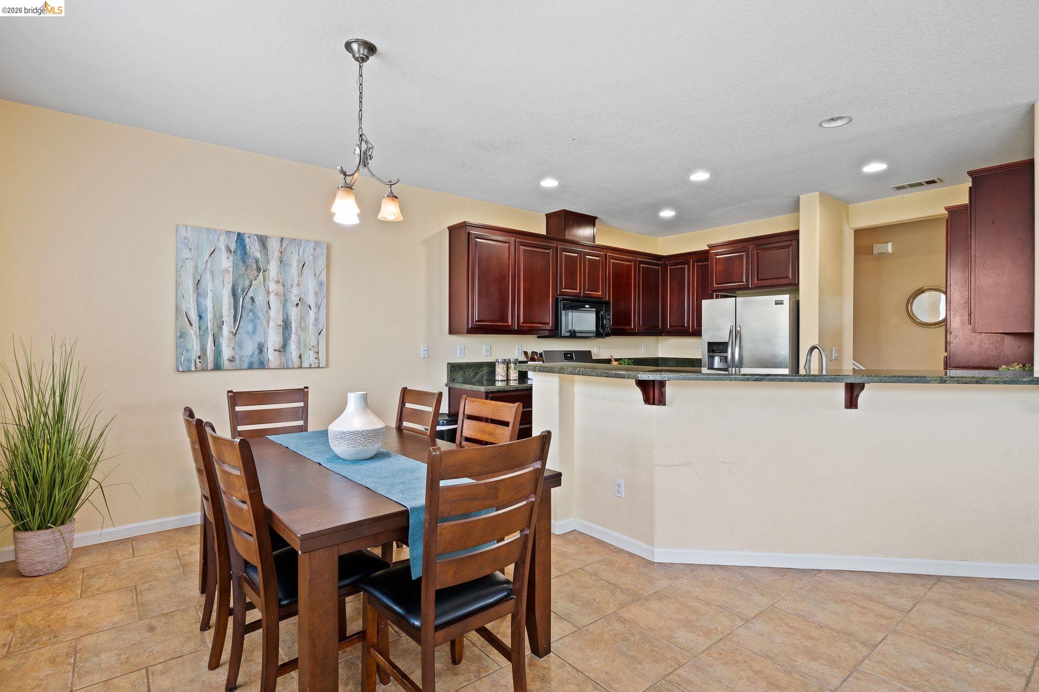 Detail Gallery Image 11 of 50 For 1453 Cullen Dr, Discovery Bay,  CA 94505 - 3 Beds | 2/1 Baths
