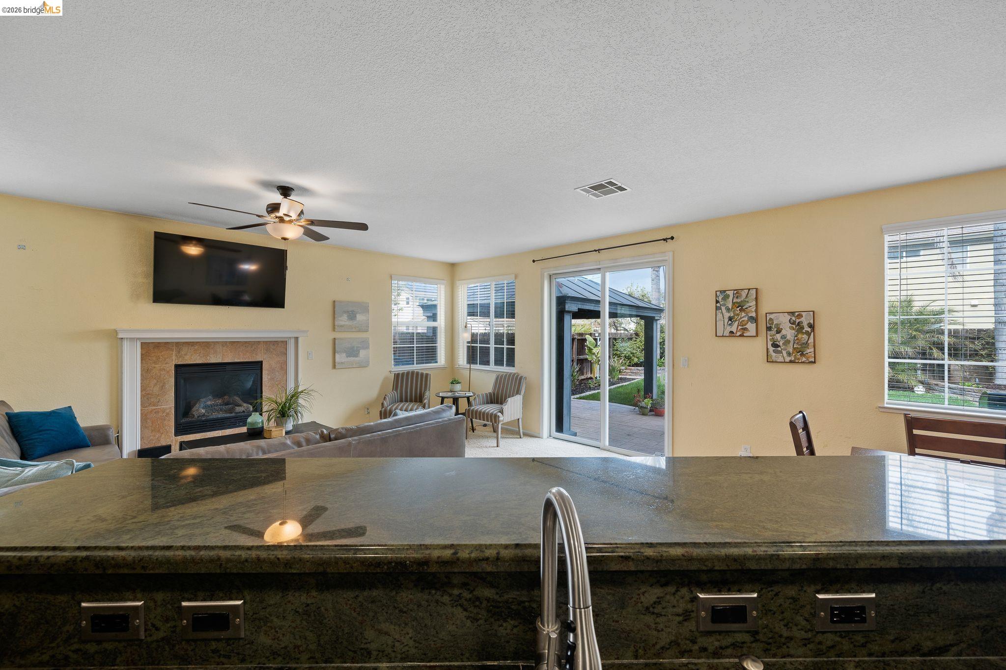 Detail Gallery Image 16 of 50 For 1453 Cullen Dr, Discovery Bay,  CA 94505 - 3 Beds | 2/1 Baths