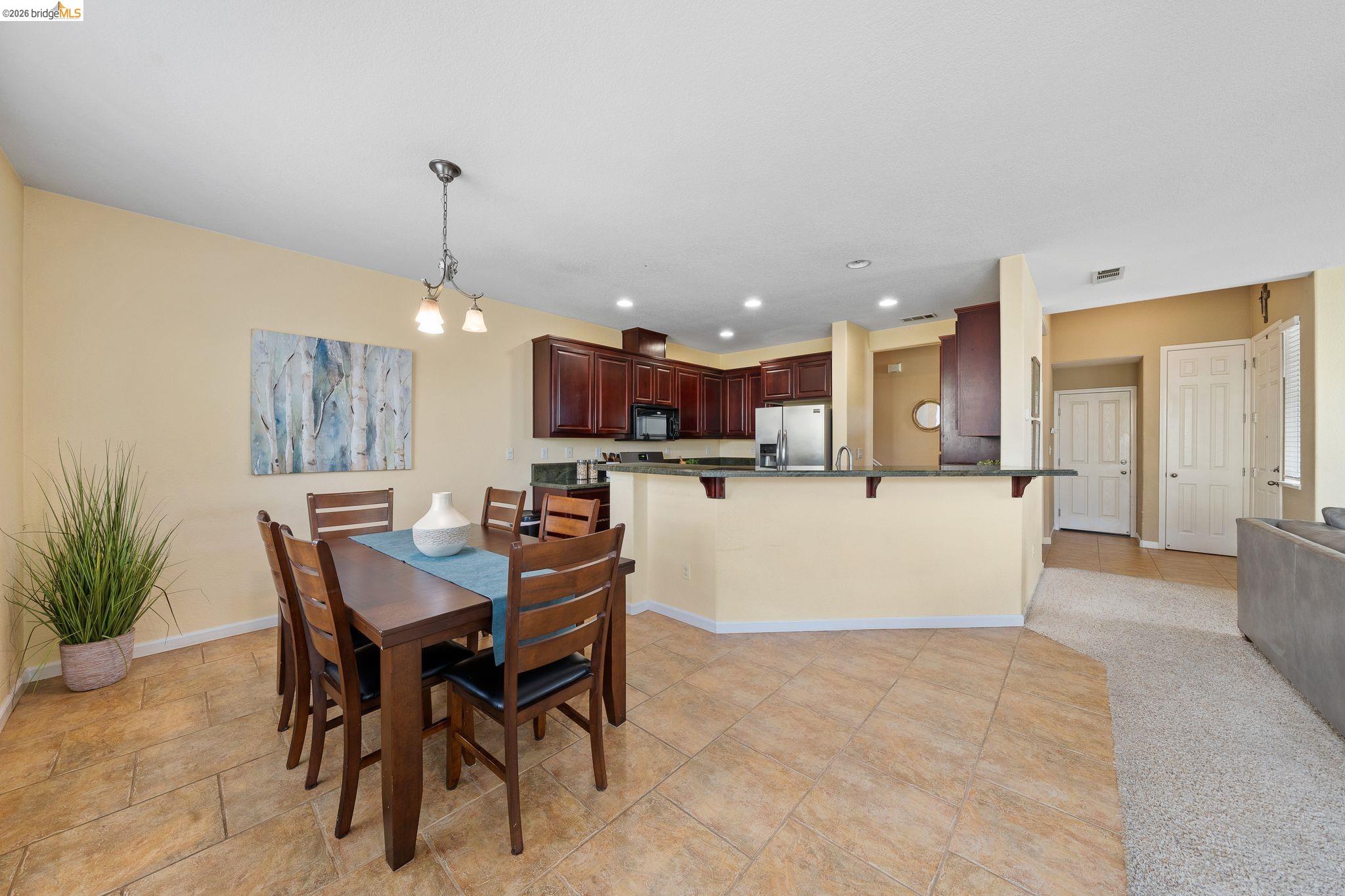 Detail Gallery Image 10 of 50 For 1453 Cullen Dr, Discovery Bay,  CA 94505 - 3 Beds | 2/1 Baths