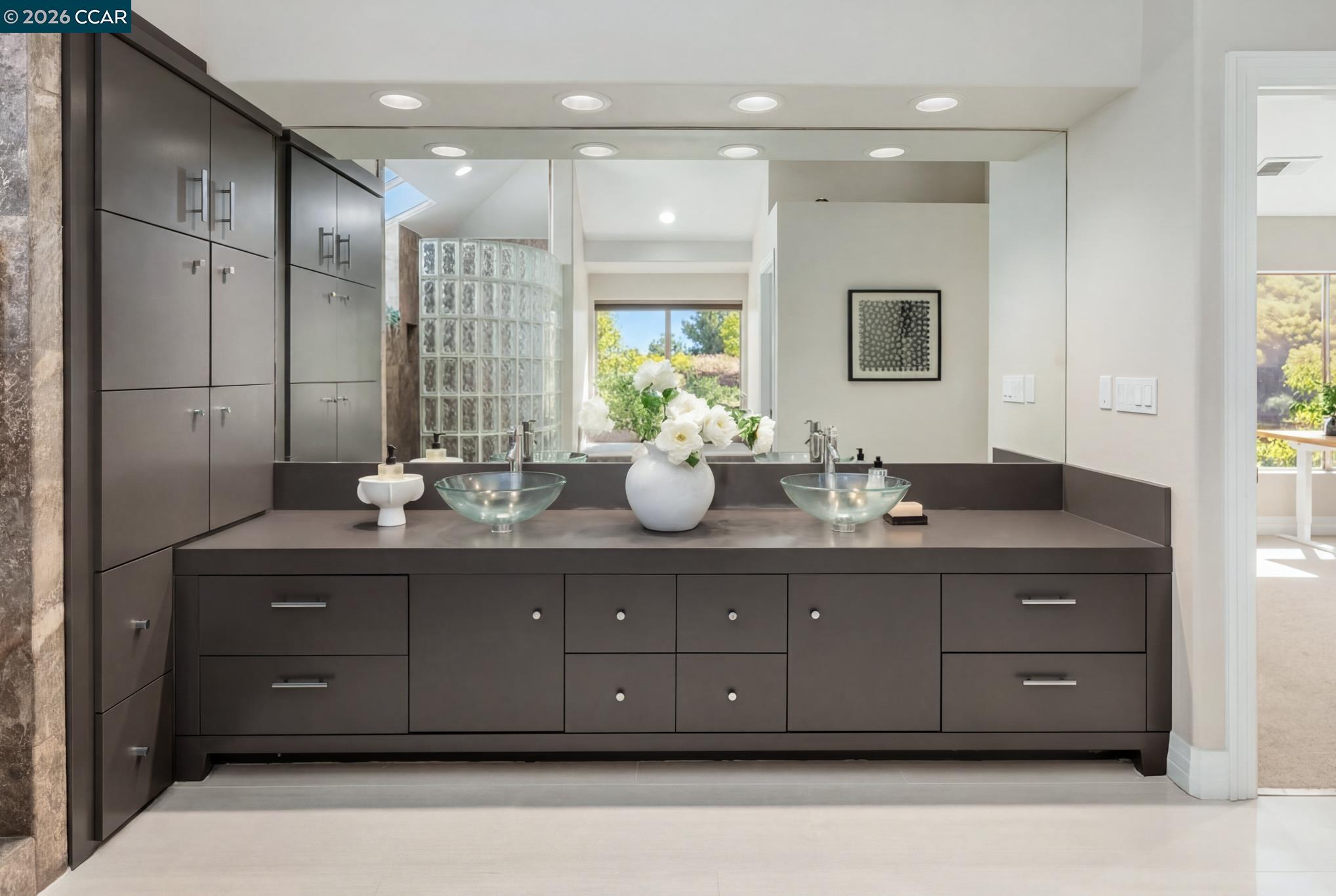 Detail Gallery Image 13 of 15 For 4257 Golden Oak Court, Danville,  CA 94506 - 4 Beds | 4 Baths