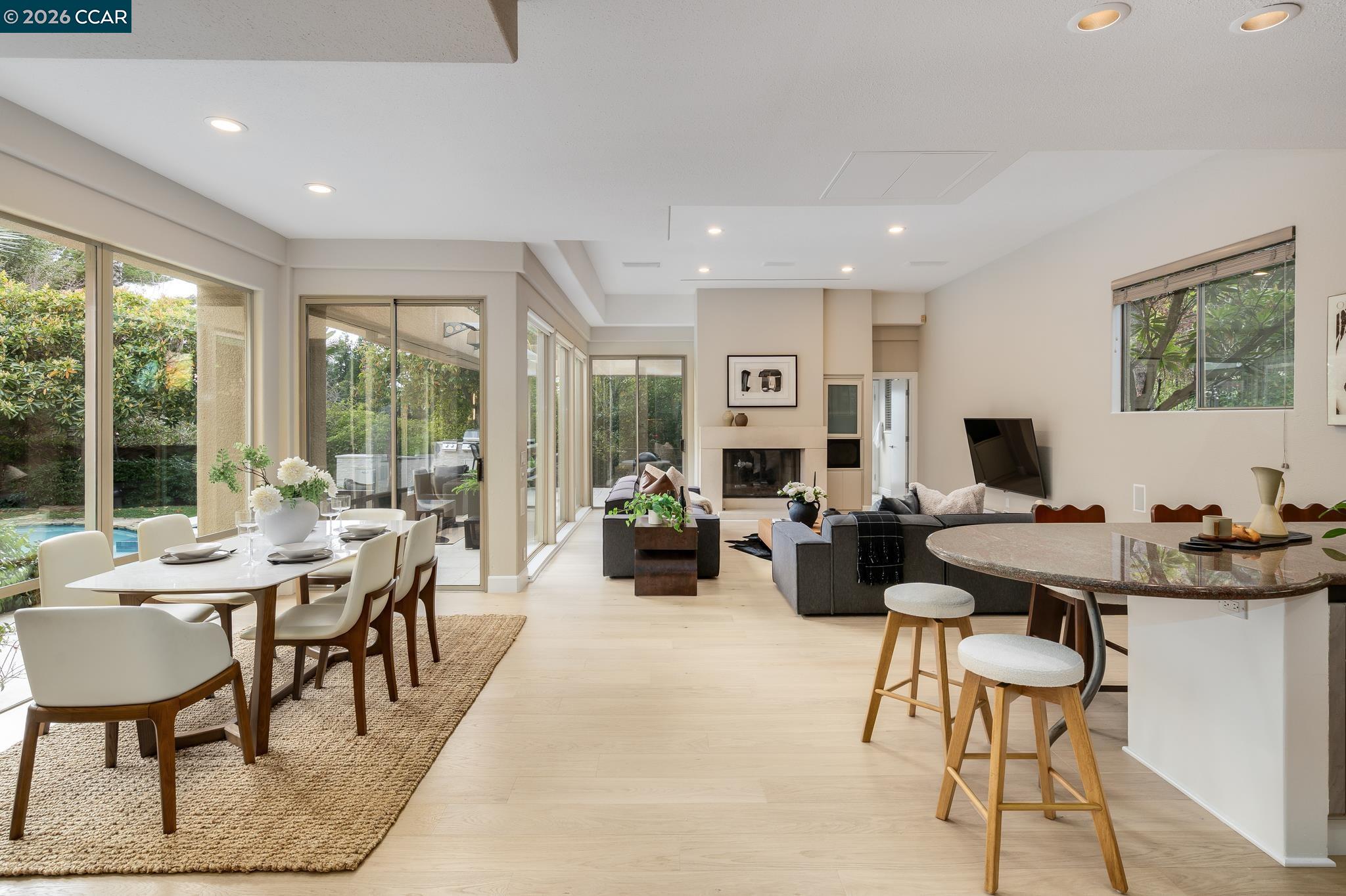 Detail Gallery Image 9 of 35 For 4257 Golden Oak Court, Danville,  CA 94506 - 4 Beds | 4 Baths