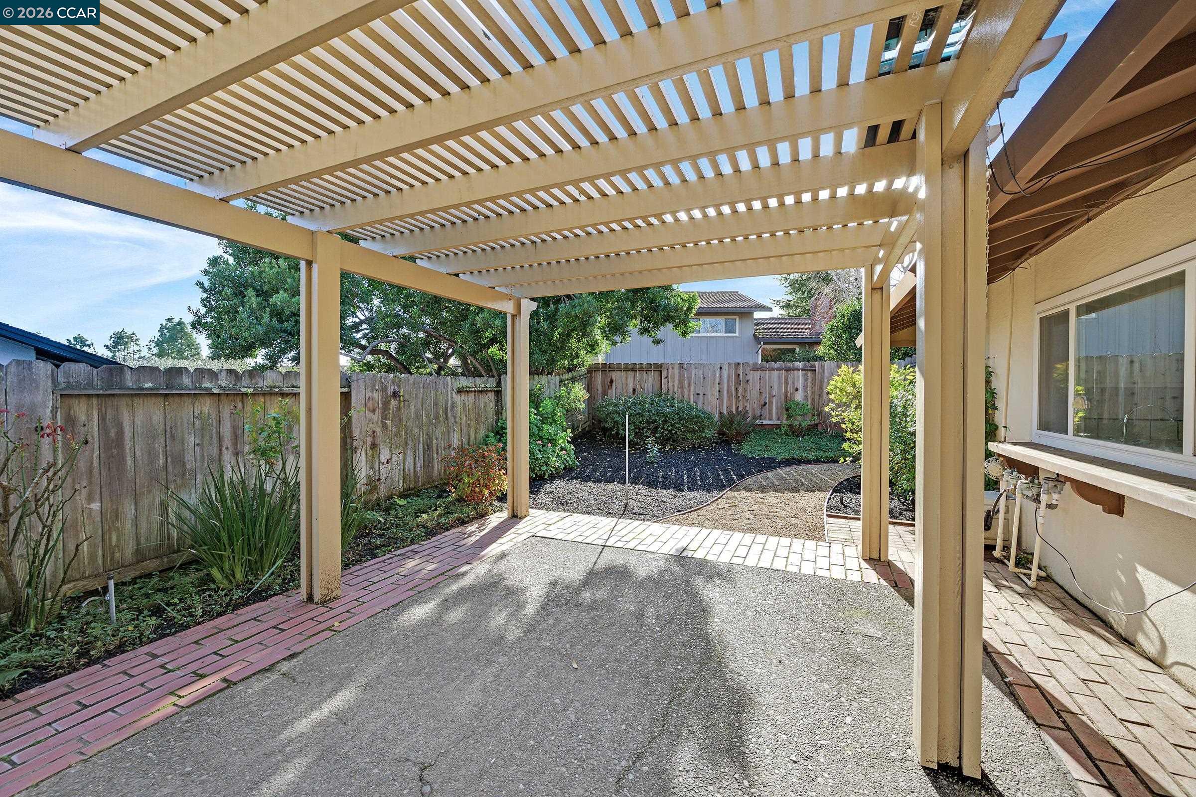Detail Gallery Image 38 of 43 For 27889 Farm Hill Dr, Hayward,  CA 94542 - 4 Beds | 2/1 Baths