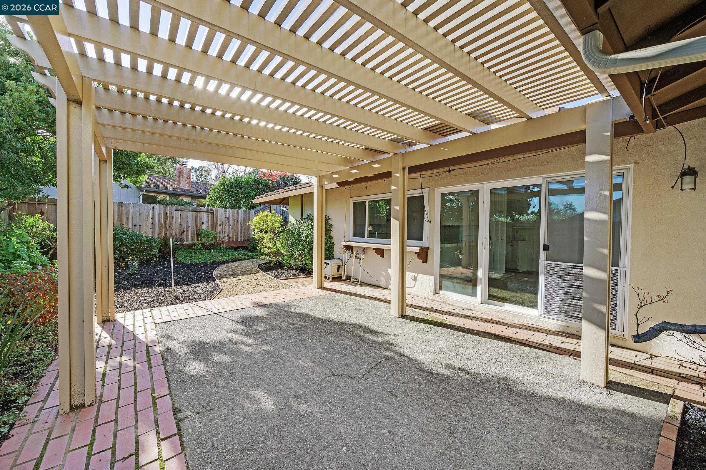 Detail Gallery Image 39 of 43 For 27889 Farm Hill Dr, Hayward,  CA 94542 - 4 Beds | 2/1 Baths