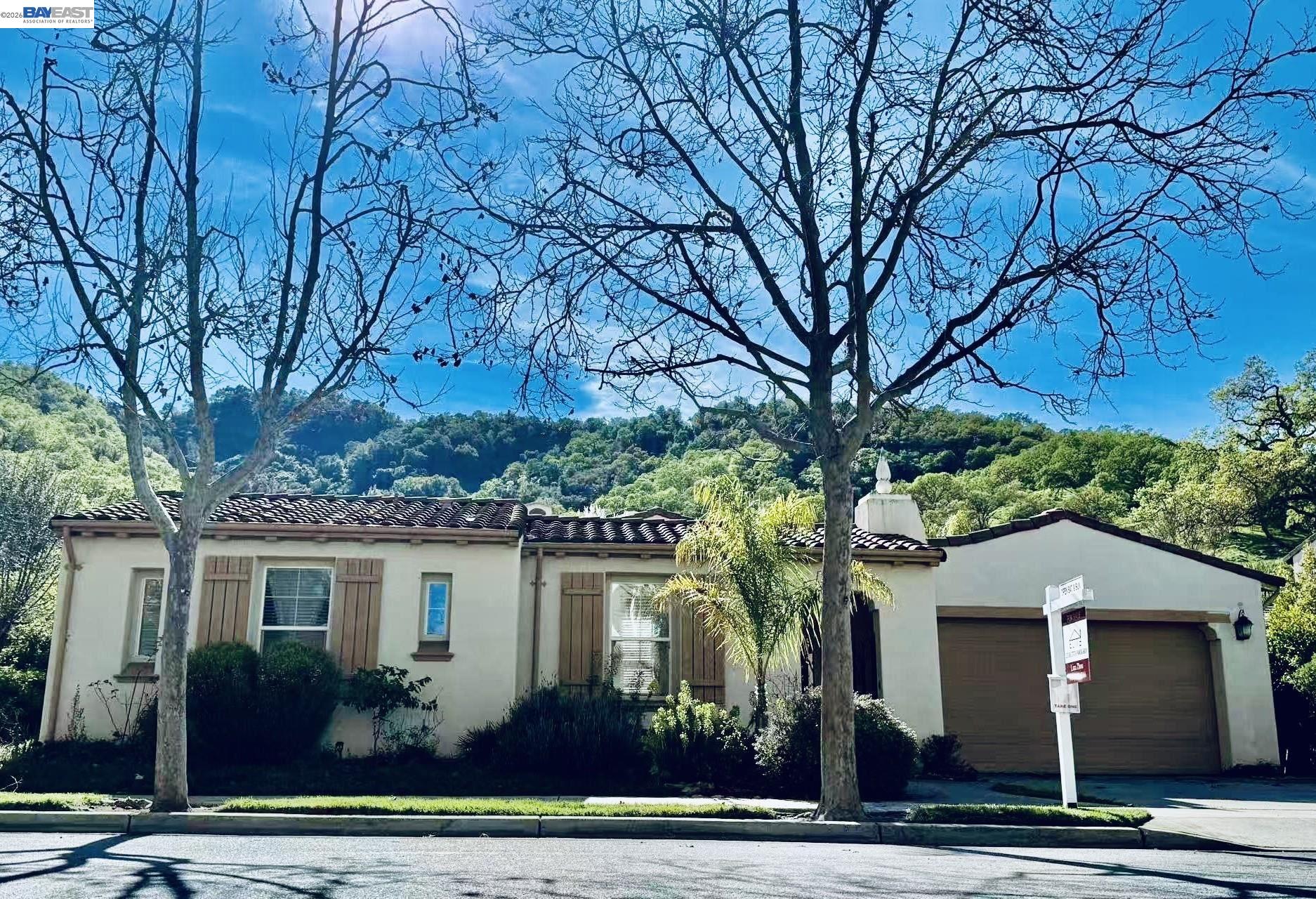 Detail Gallery Image 1 of 19 For 7111 Eagle Ridge Dr., Gilroy,  CA 95020 - 4 Beds | 2/1 Baths