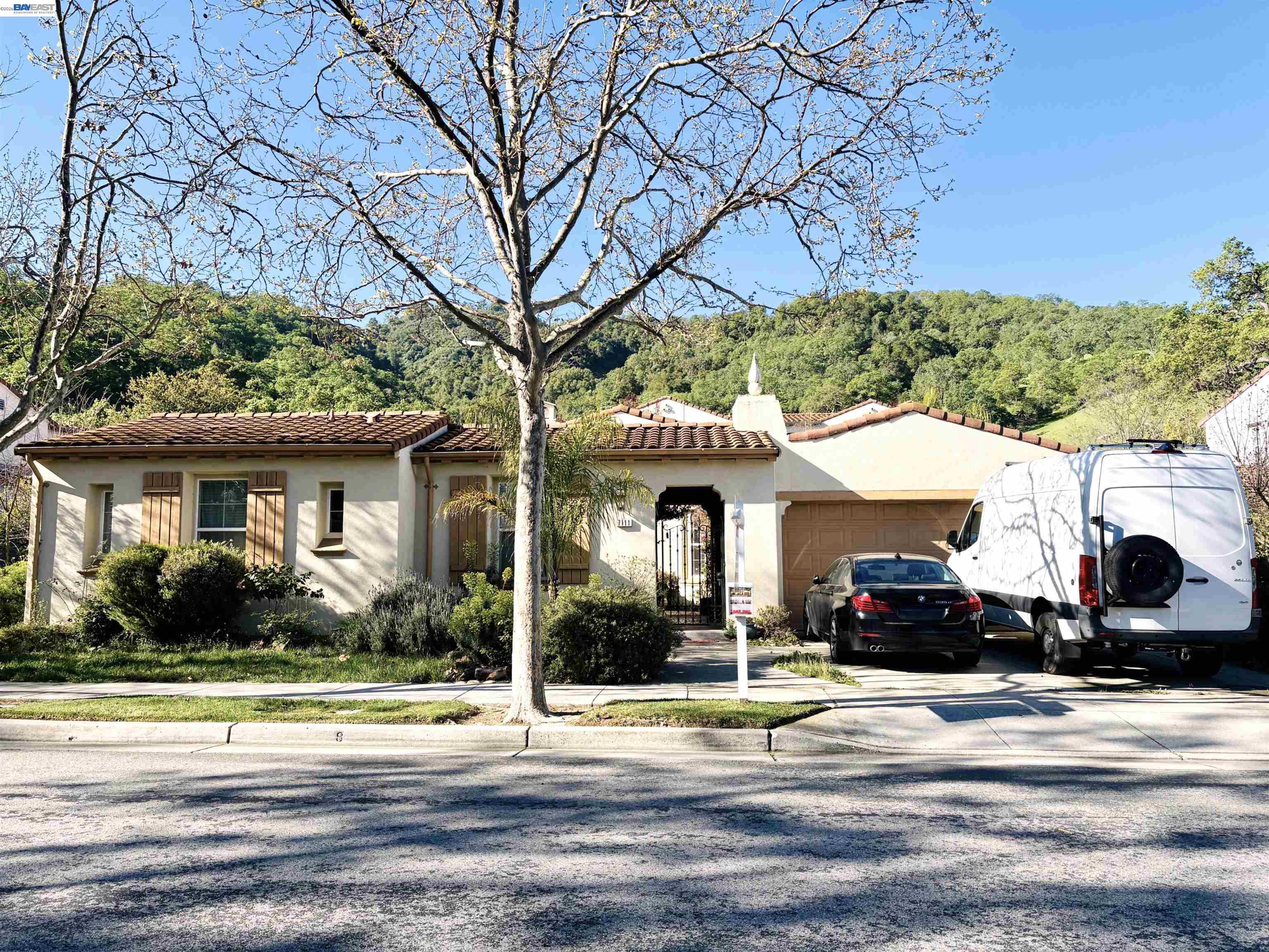 Front Image Thumbnail for BE41124630