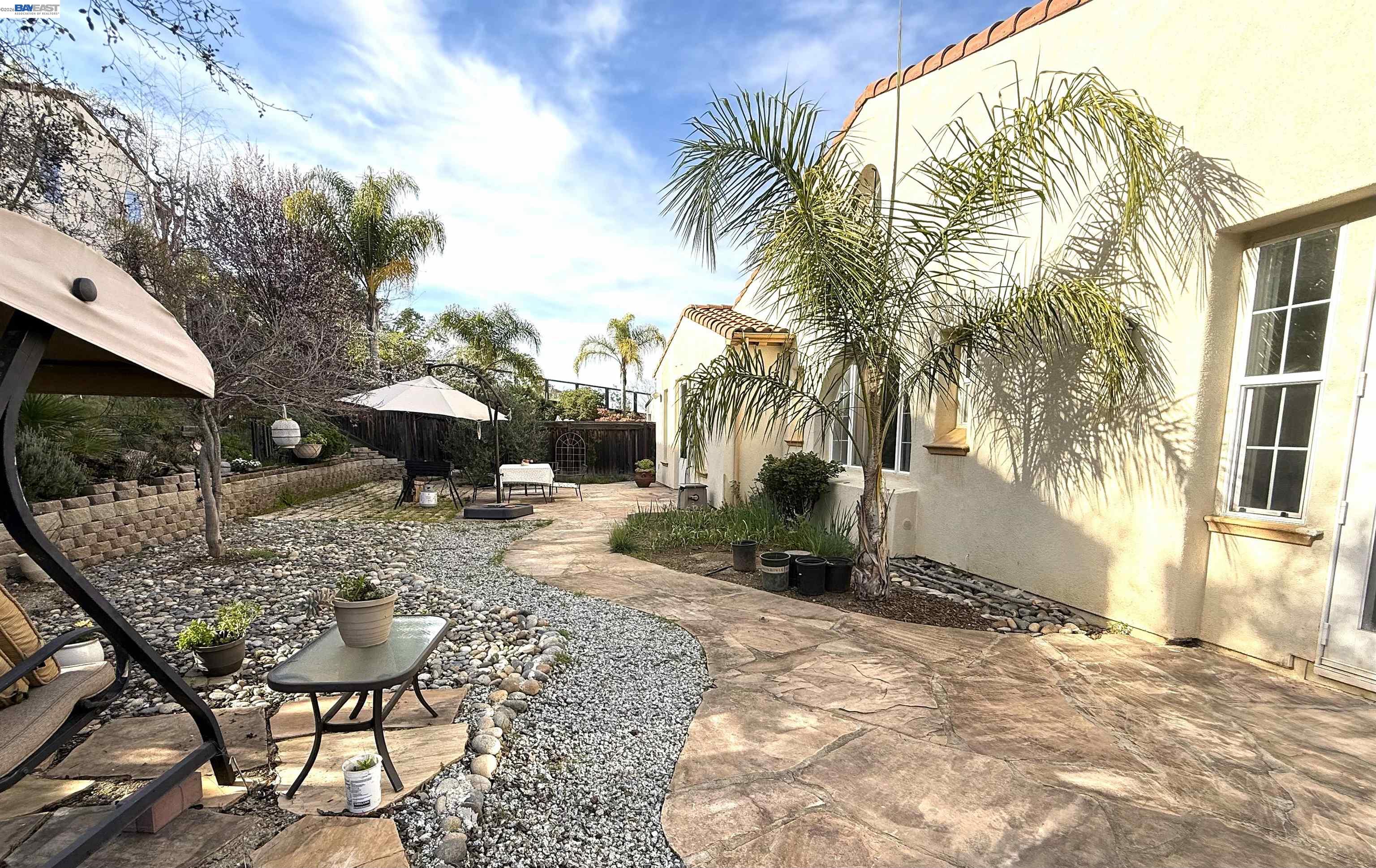 Detail Gallery Image 14 of 18 For 7111 Eagle Ridge Dr., Gilroy,  CA 95020 - 4 Beds | 2/1 Baths