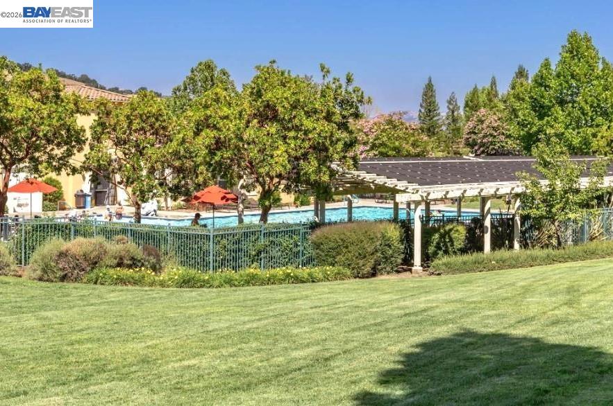 Detail Gallery Image 15 of 18 For 7111 Eagle Ridge Dr., Gilroy,  CA 95020 - 4 Beds | 2/1 Baths