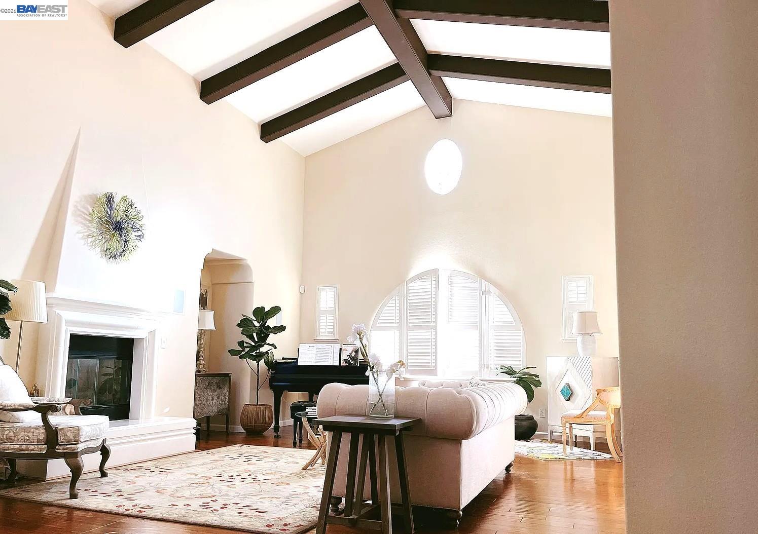 Detail Gallery Image 5 of 19 For 7111 Eagle Ridge Dr., Gilroy,  CA 95020 - 4 Beds | 2/1 Baths