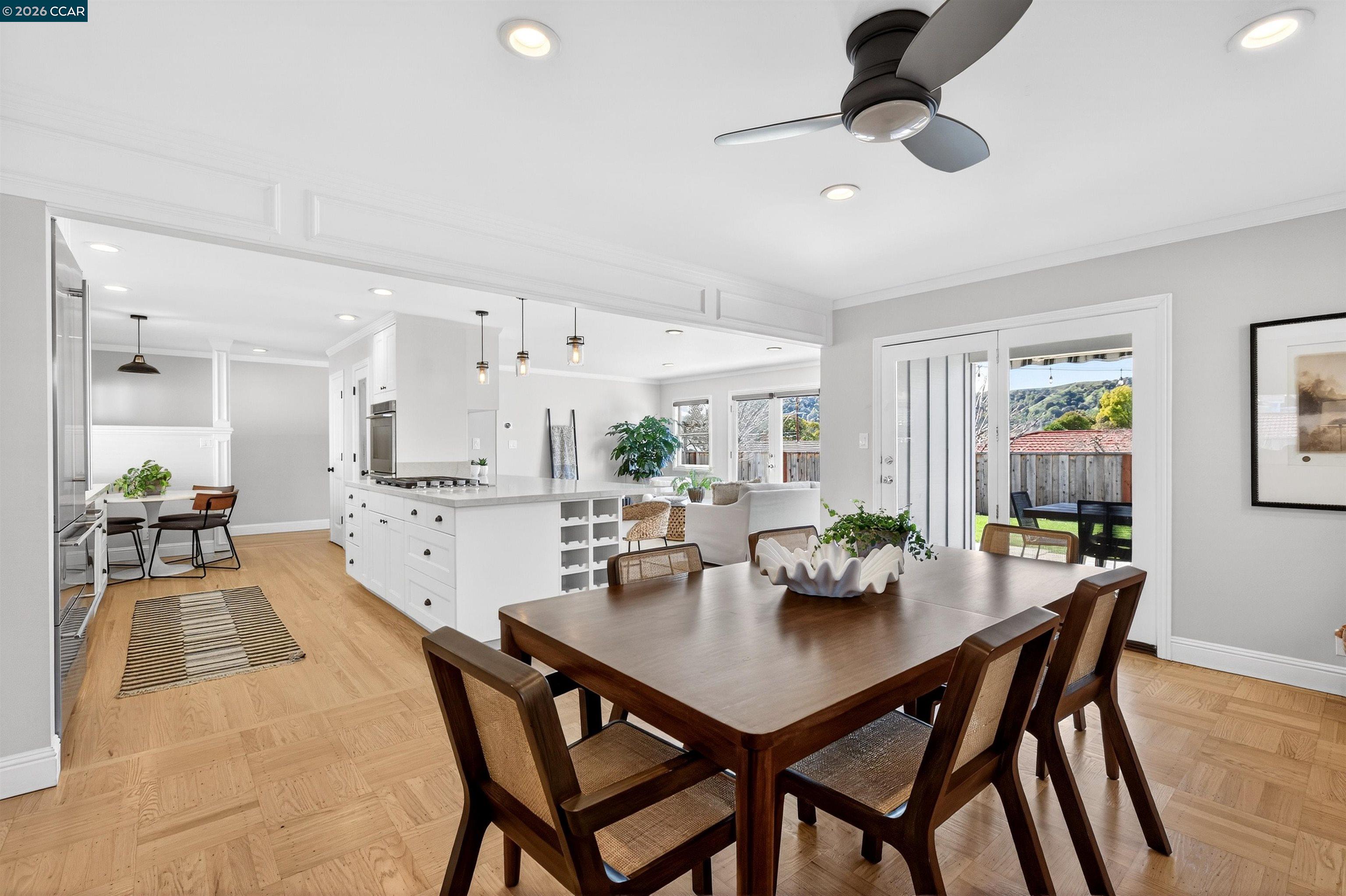 Detail Gallery Image 11 of 32 For 19 Lance Ct, Moraga,  CA 94556 - 4 Beds | 2 Baths